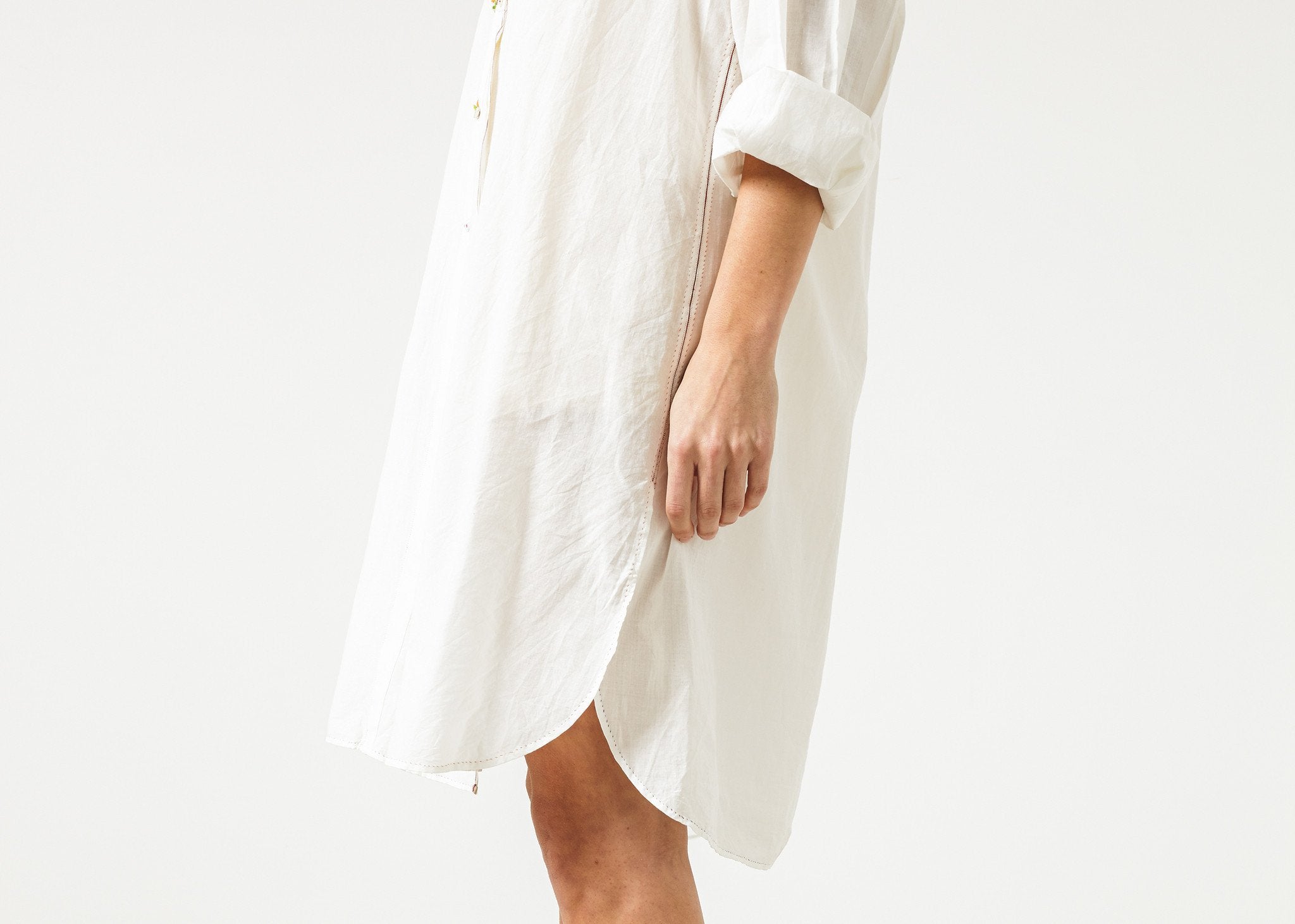 Pleated Sleeve Tunic in White|women's tops[option1]|[option2]|[option3] - hello
