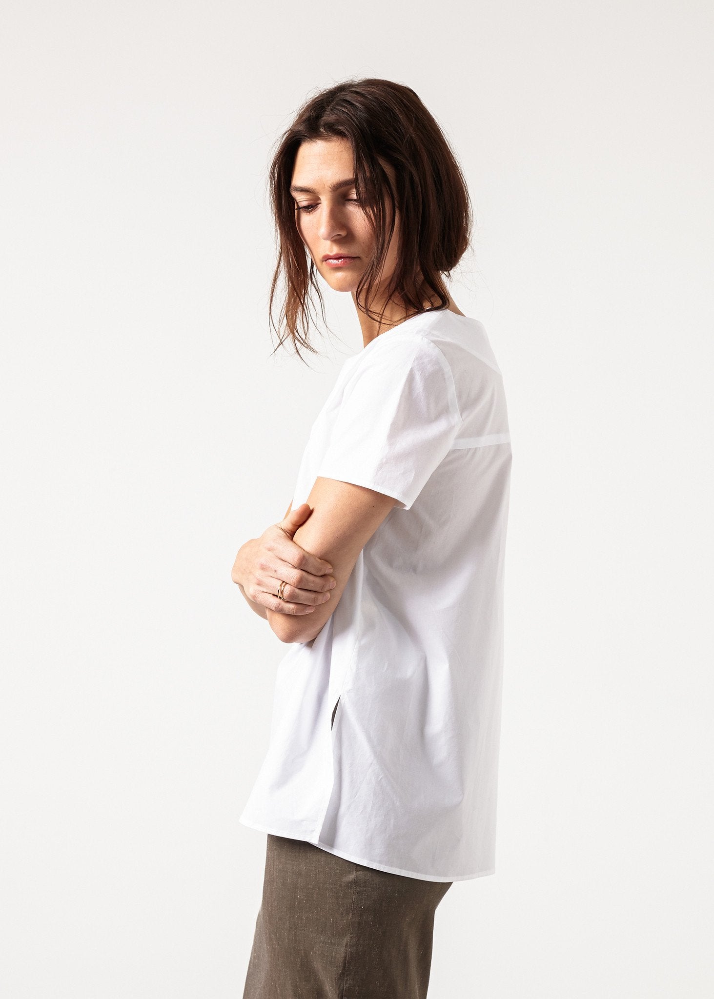 Pleat Back Blouse in White|women's tops[option1]|[option2]|[option3] - hello