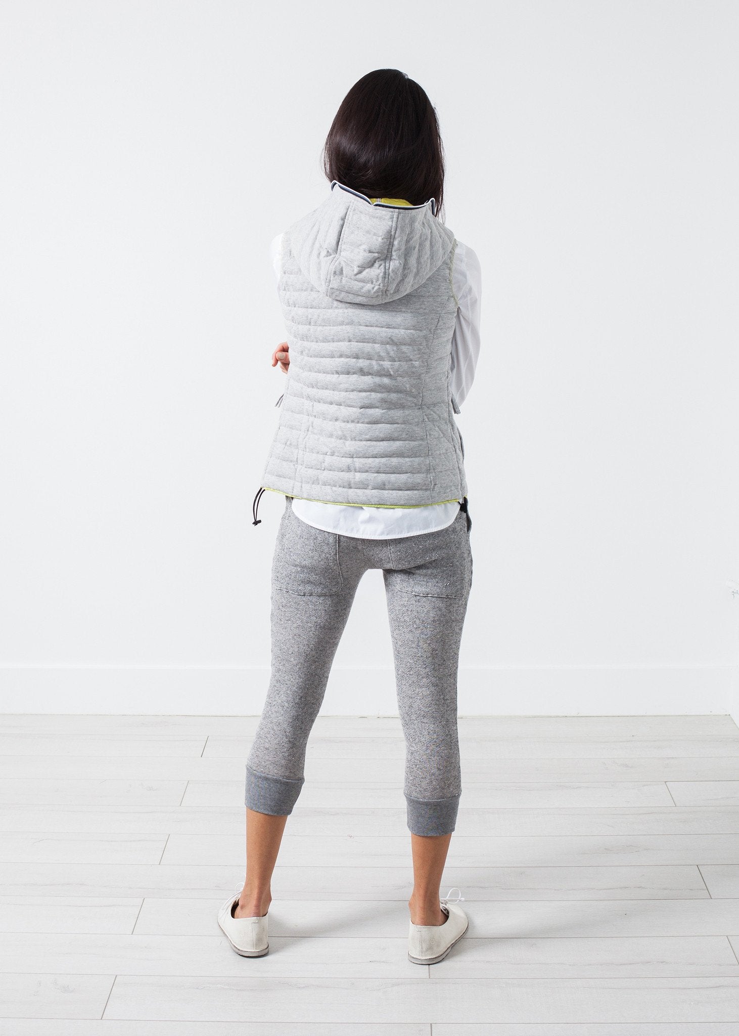 Primula Vest in Light Grey|Womens Outerwear[option1]|[option2]|[option3] - hello