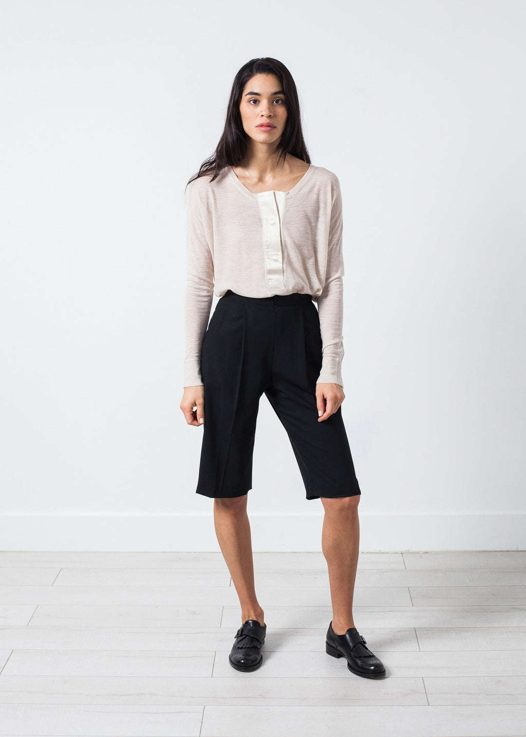 Woven Shorts in Black|women's shorts[option1]|[option2]|[option3] - hello