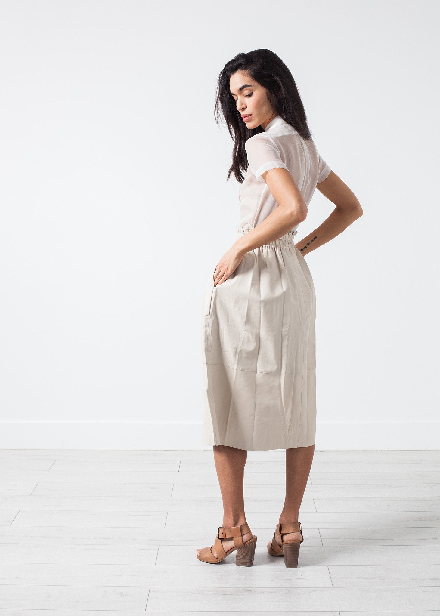 Eulera Leather Skirt in Cream|women's skirts[option1]|[option2]|[option3] - hello