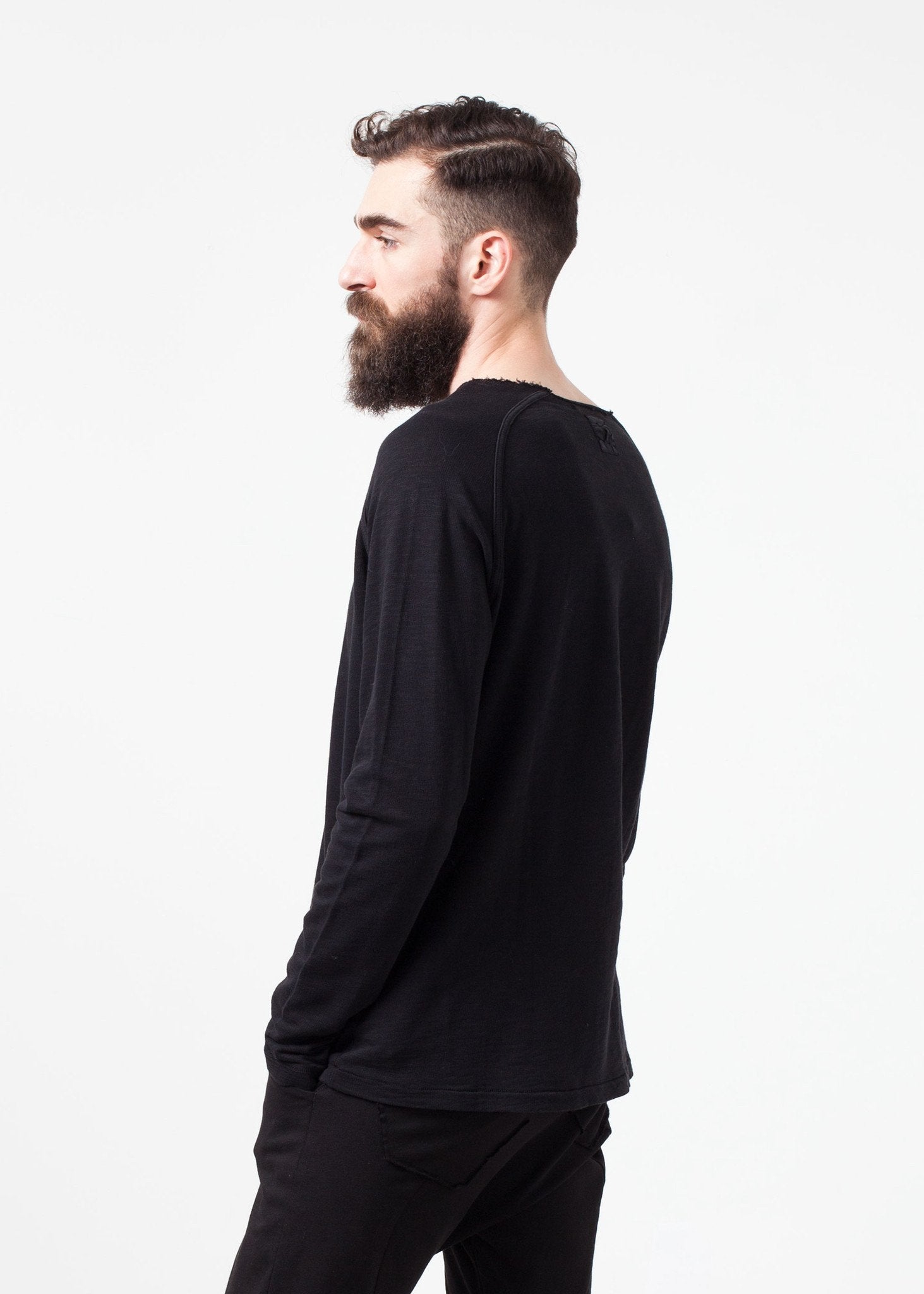 Daris Tee in Black|men's t-shirts[option1]|[option2]|[option3] - hello