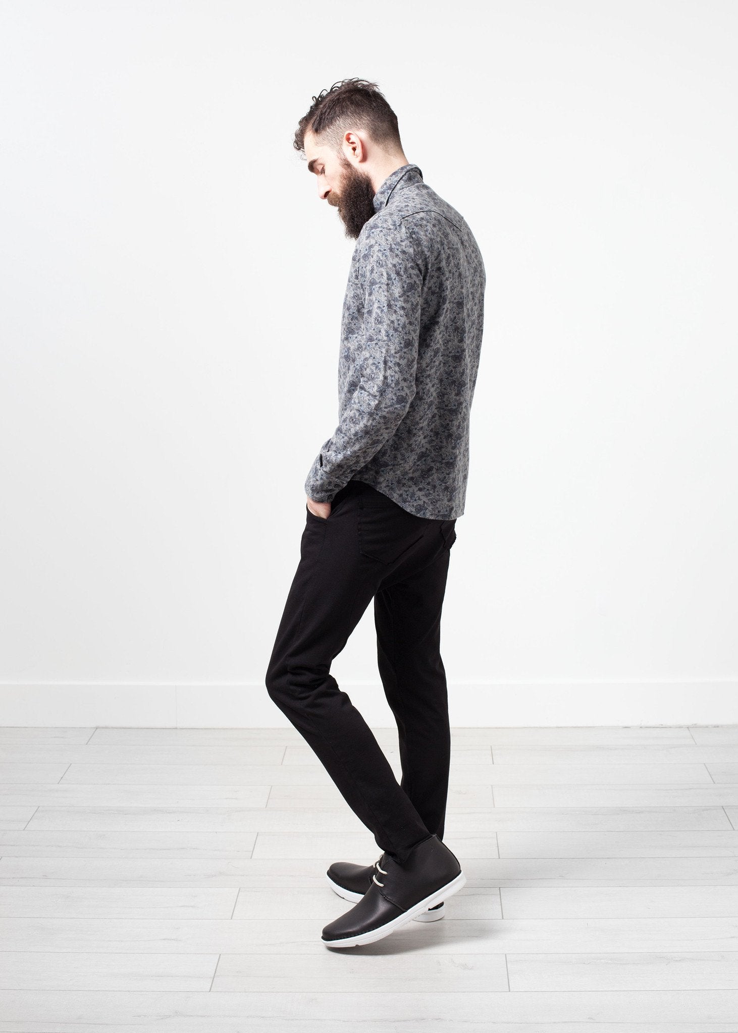 Western Arkansas Button-Up in Grey Floral|men's button-ups[option1]|[option2]|[option3] - hello