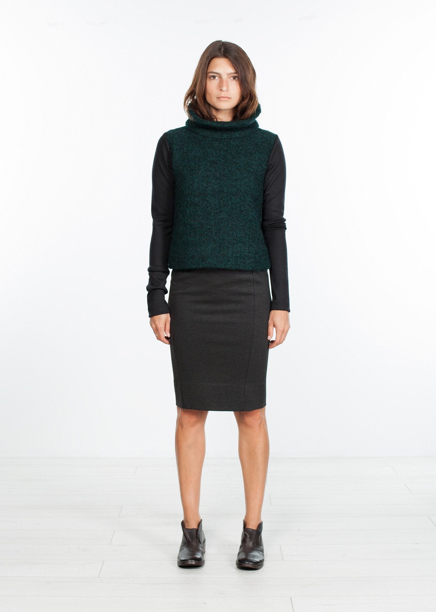 Boucle Turtle Neck in Green/Black|women's knitwear[option1]|[option2]|[option3] - hello