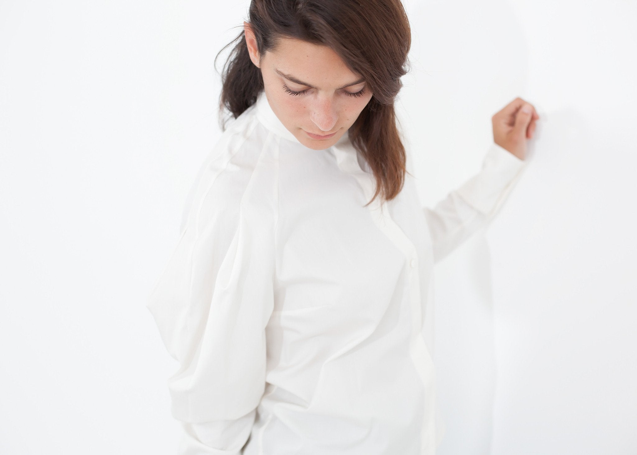 Trim Collar Poplin Blouse in Off White|women's tops[option1]|[option2]|[option3] - hello