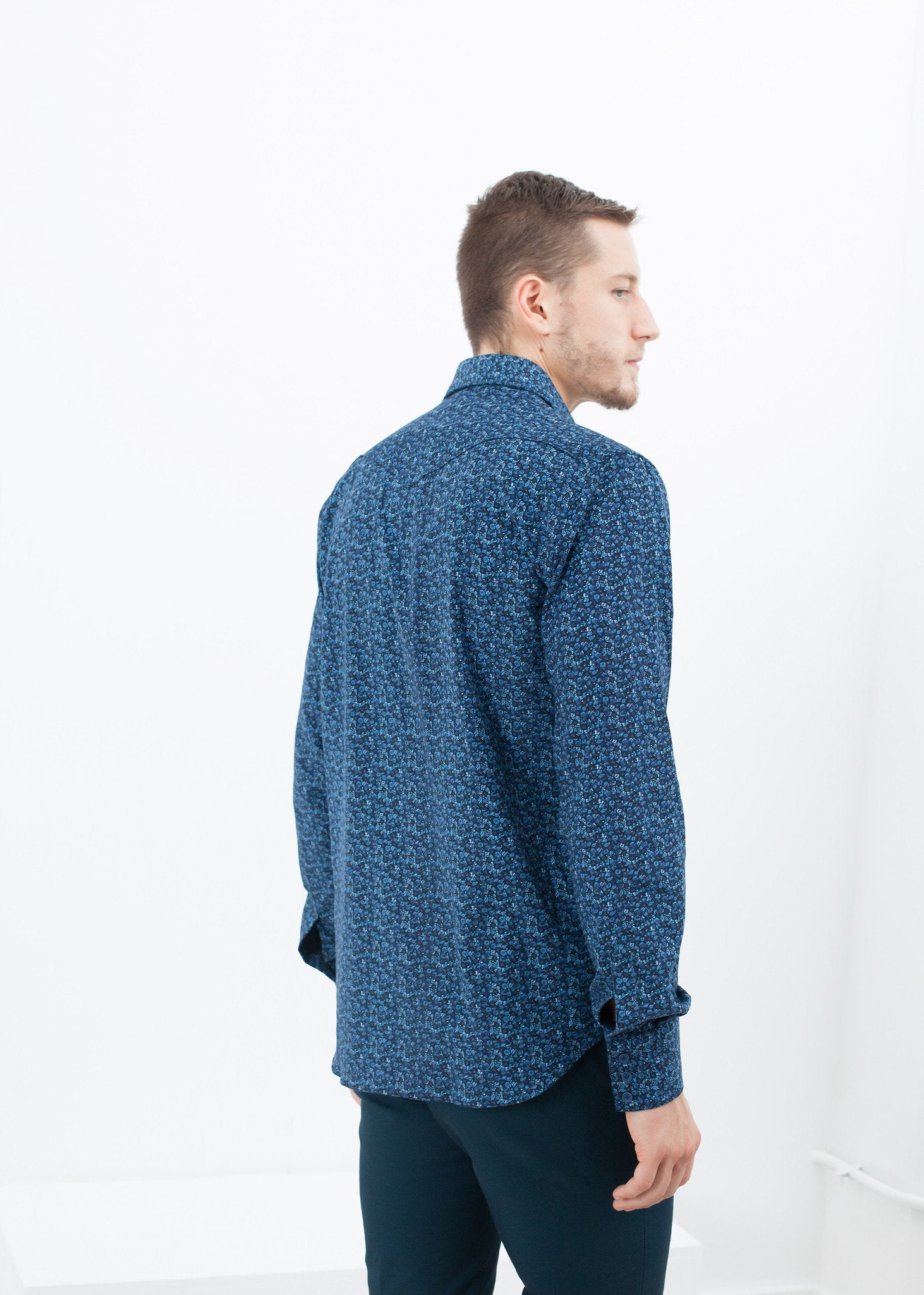 Western Arkansas Button-Up in Blue Floral|men's button-ups[option1]|[option2]|[option3] - hello