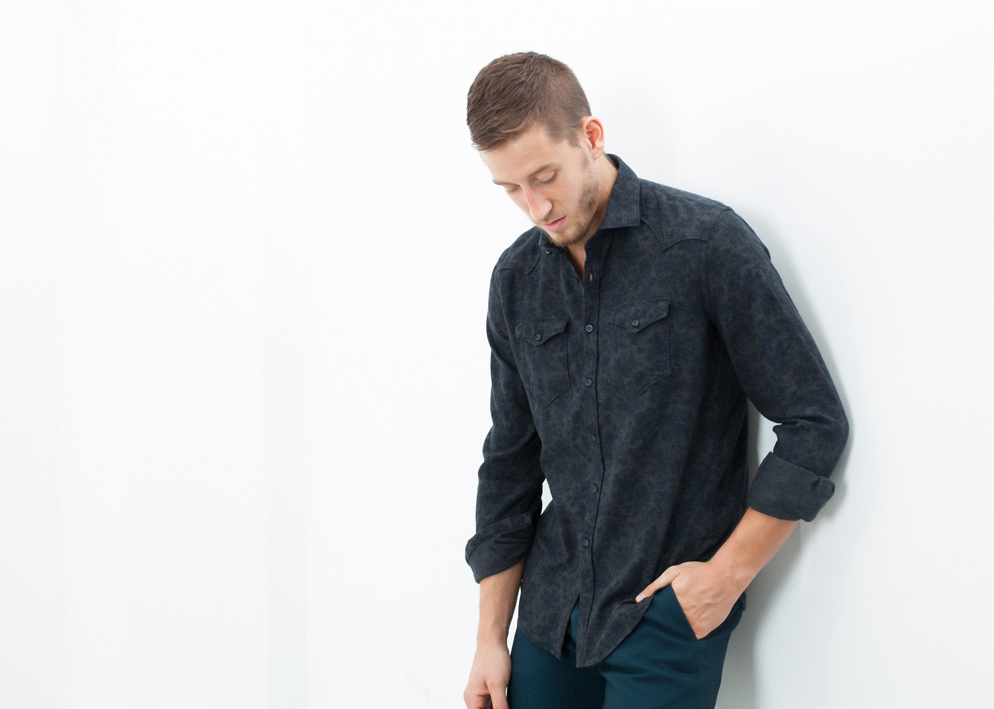 Western Arkansas Button-Up in Dark Hash Floral|men's button-ups[option1]|[option2]|[option3] - hello