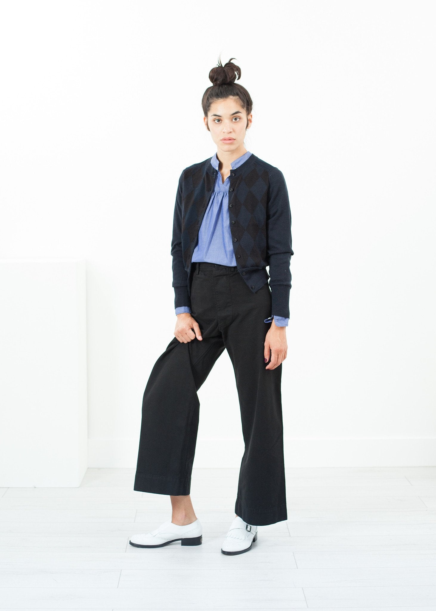 Quilt Pattern Cardigan in Black/Navy|women's knitwear[option1]|[option2]|[option3] - hello