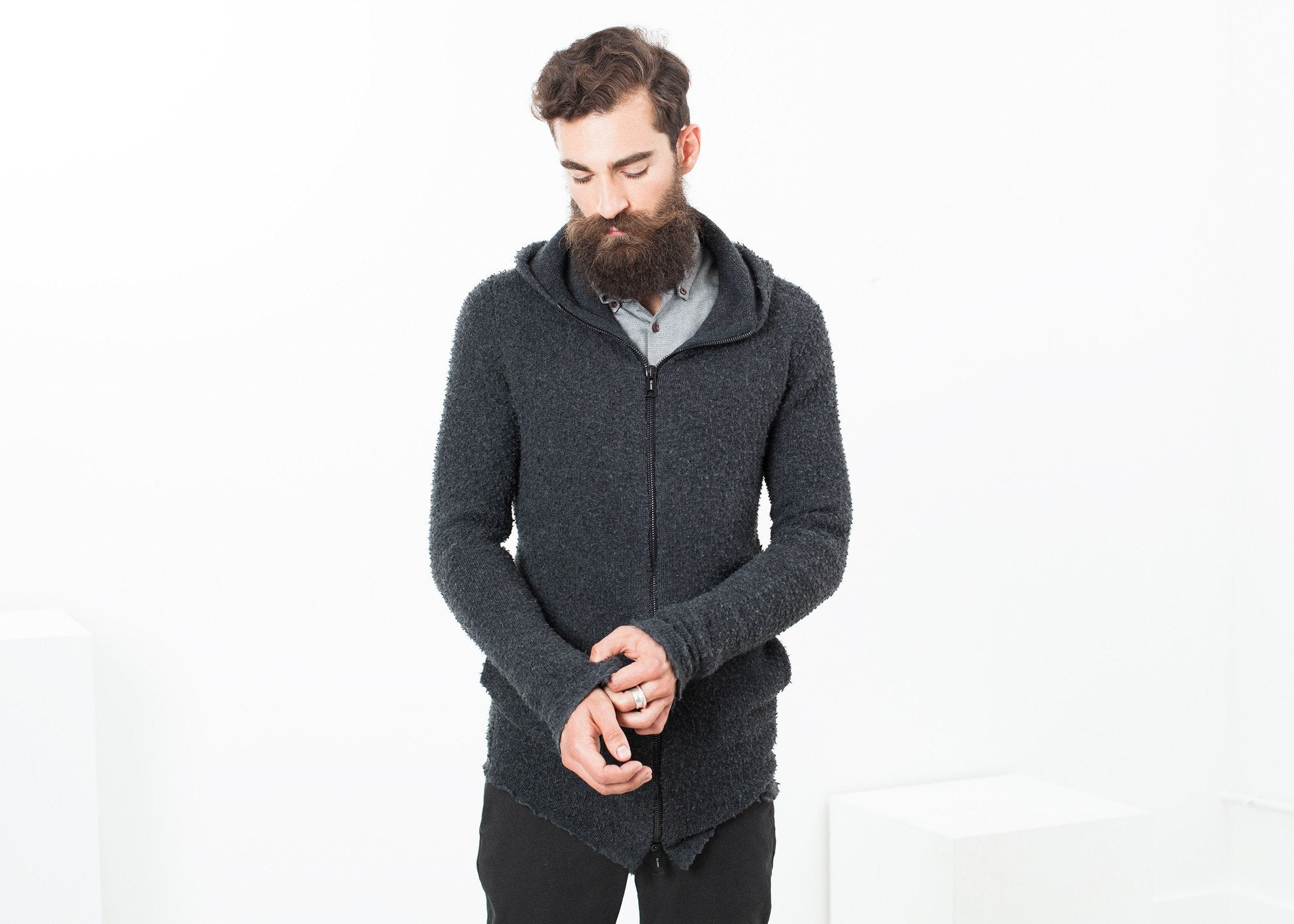 Pill Zip Sweater in Anthracite|men's knits[option1]|[option2]|[option3] - hello