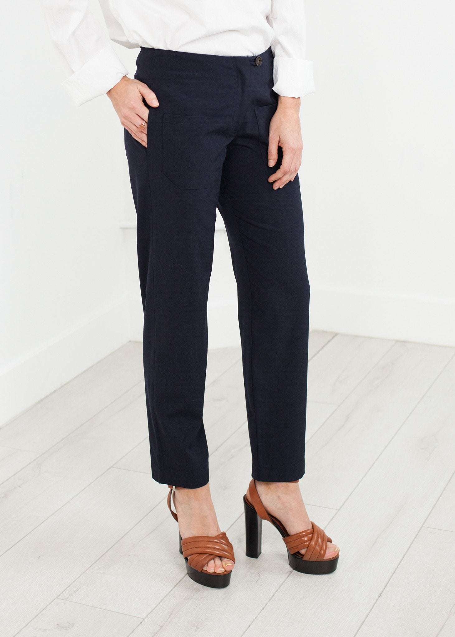 Patch Pocket Pant in Navy|women's pants[option1]|[option2]|[option3] - hello