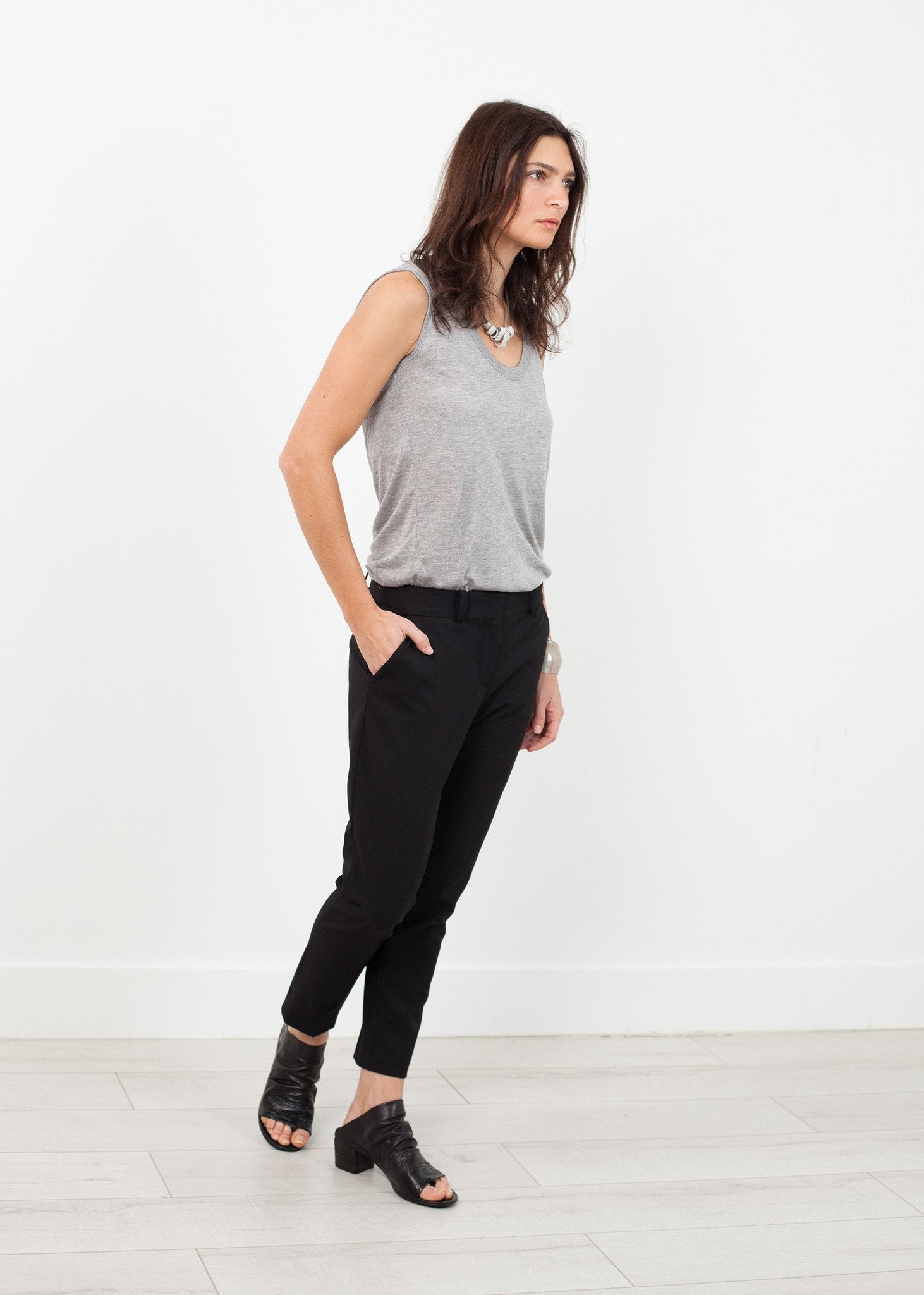 Stretch Fitted Pant in Black|women's pants[option1]|[option2]|[option3] - hello