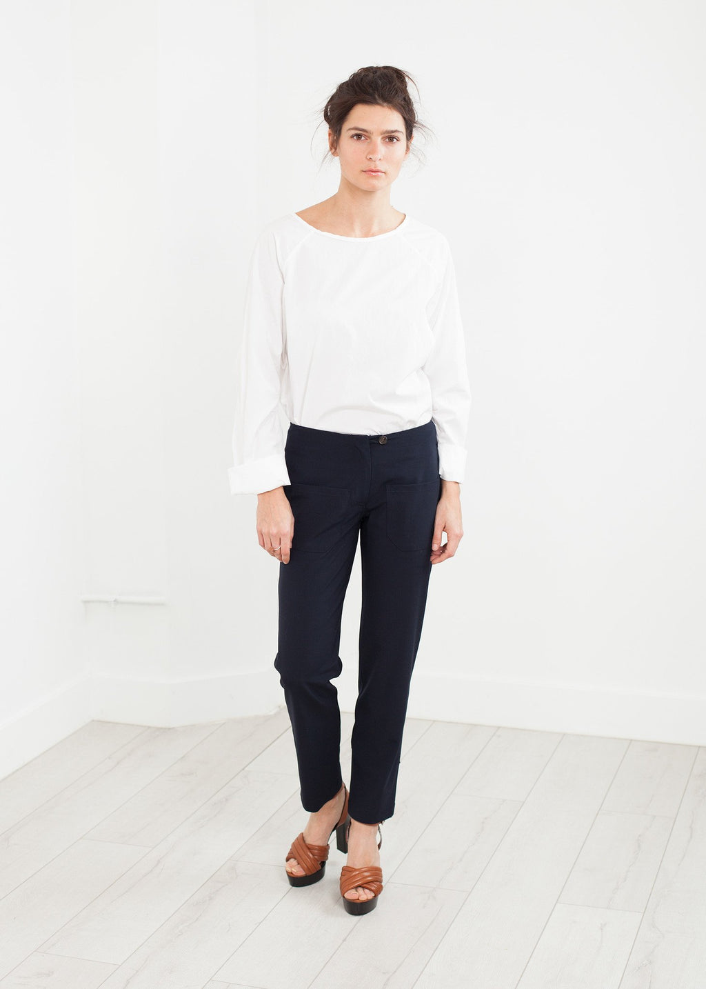 Patch Pocket Pant in Navy|women's pants[option1]|[option2]|[option3] - hello