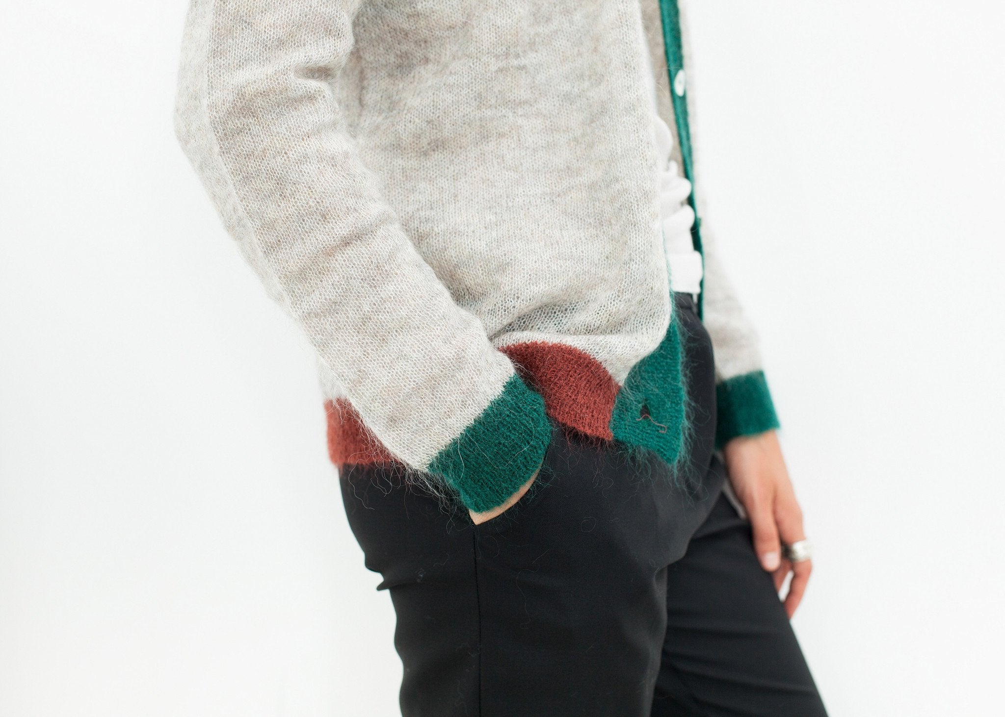 Deskle Cardigan in Heather|women's knitwear[option1]|[option2]|[option3] - hello