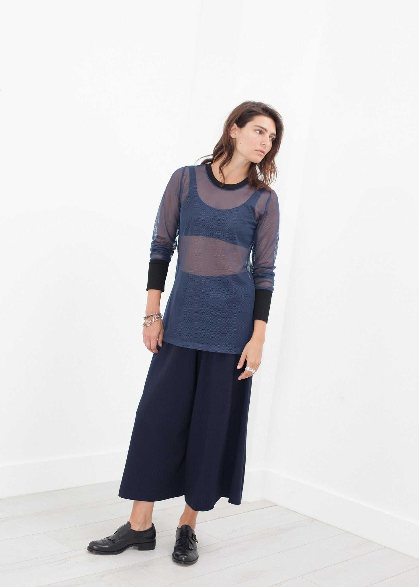 Cuffed Mesh Tee in Navy/Black|women's tops[option1]|[option2]|[option3] - hello