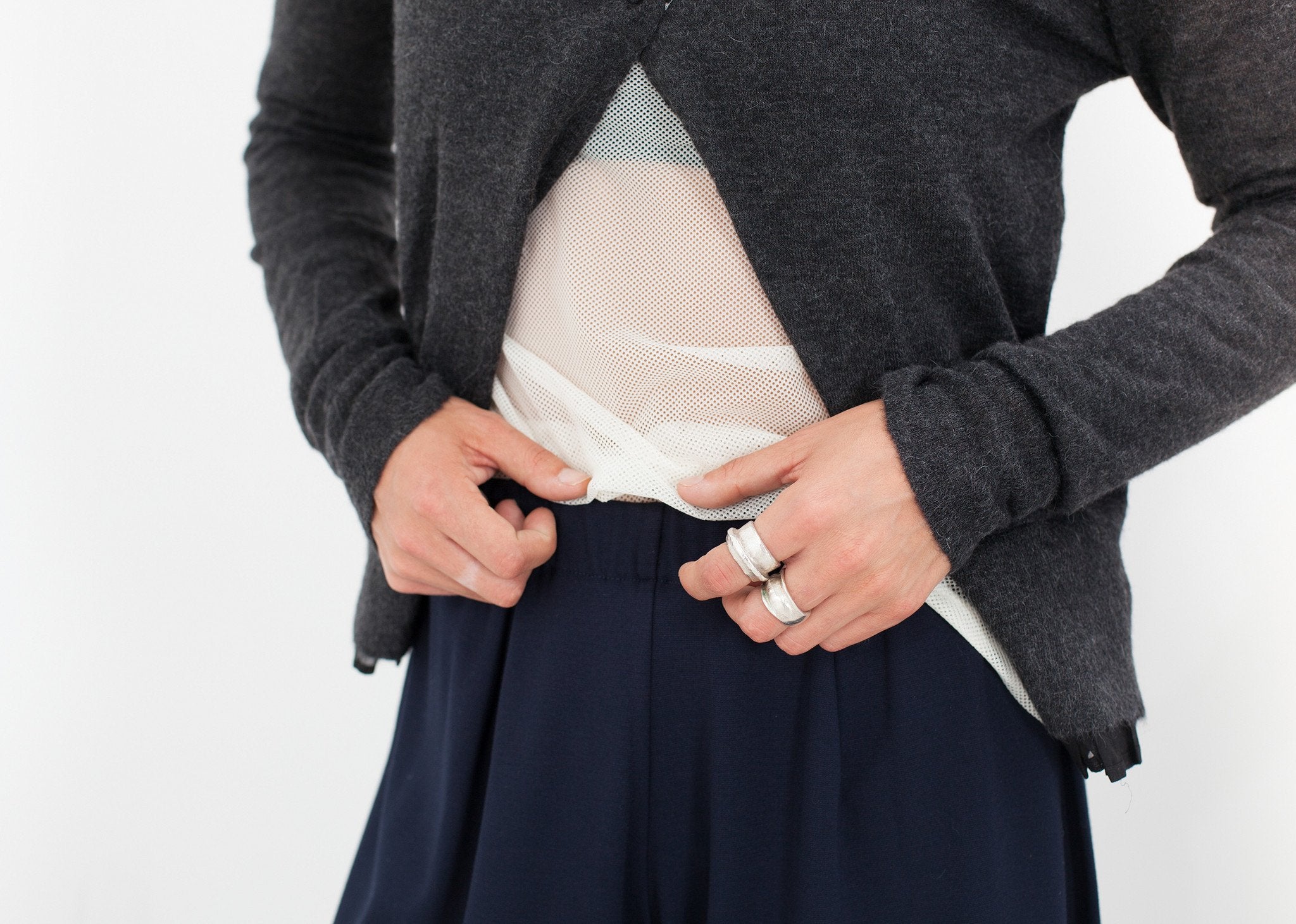 Cuffed Mesh Tee in Cream/Black|women's tops[option1]|[option2]|[option3] - hello