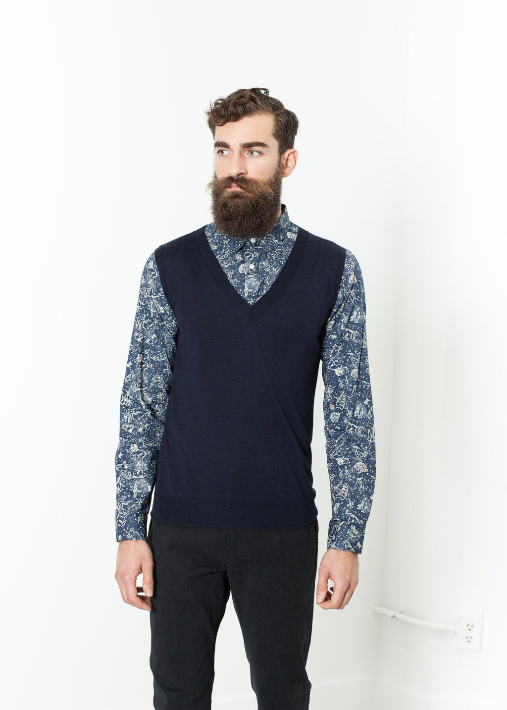 Basic Gilet in Navy|men's knits[option1]|[option2]|[option3] - hello