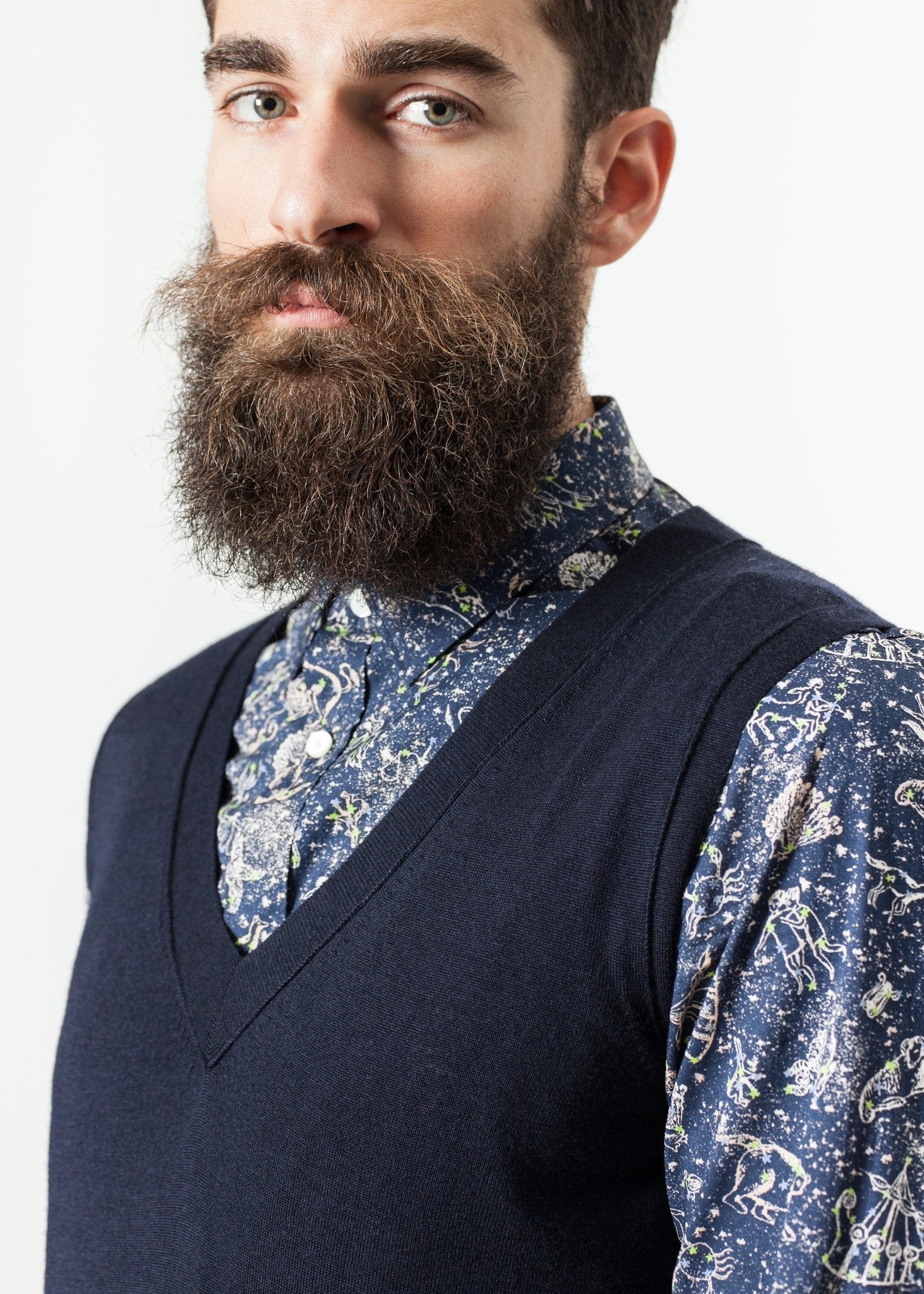 Basic Gilet in Navy|men's knits[option1]|[option2]|[option3] - hello