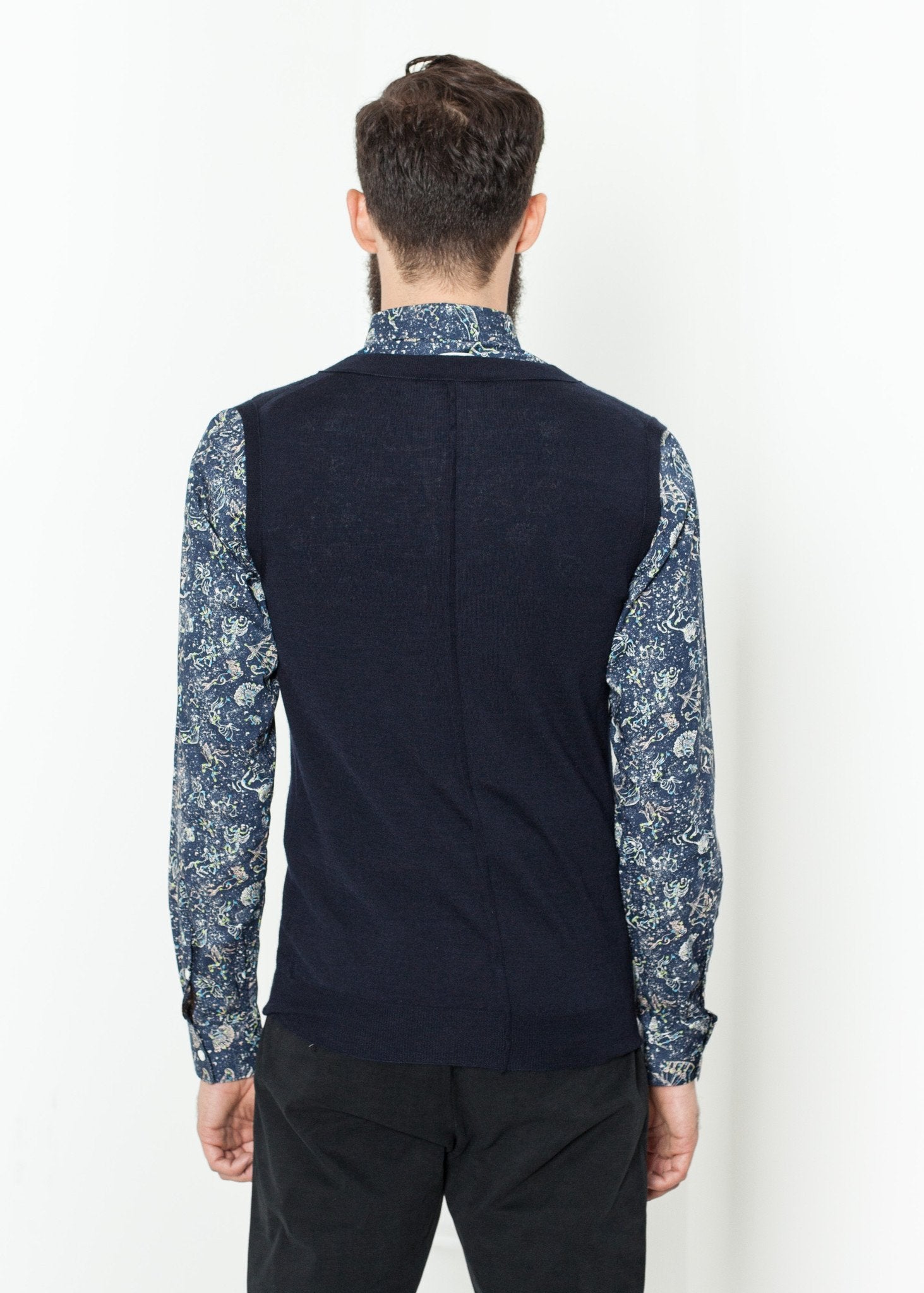 Basic Gilet in Navy|men's knits[option1]|[option2]|[option3] - hello