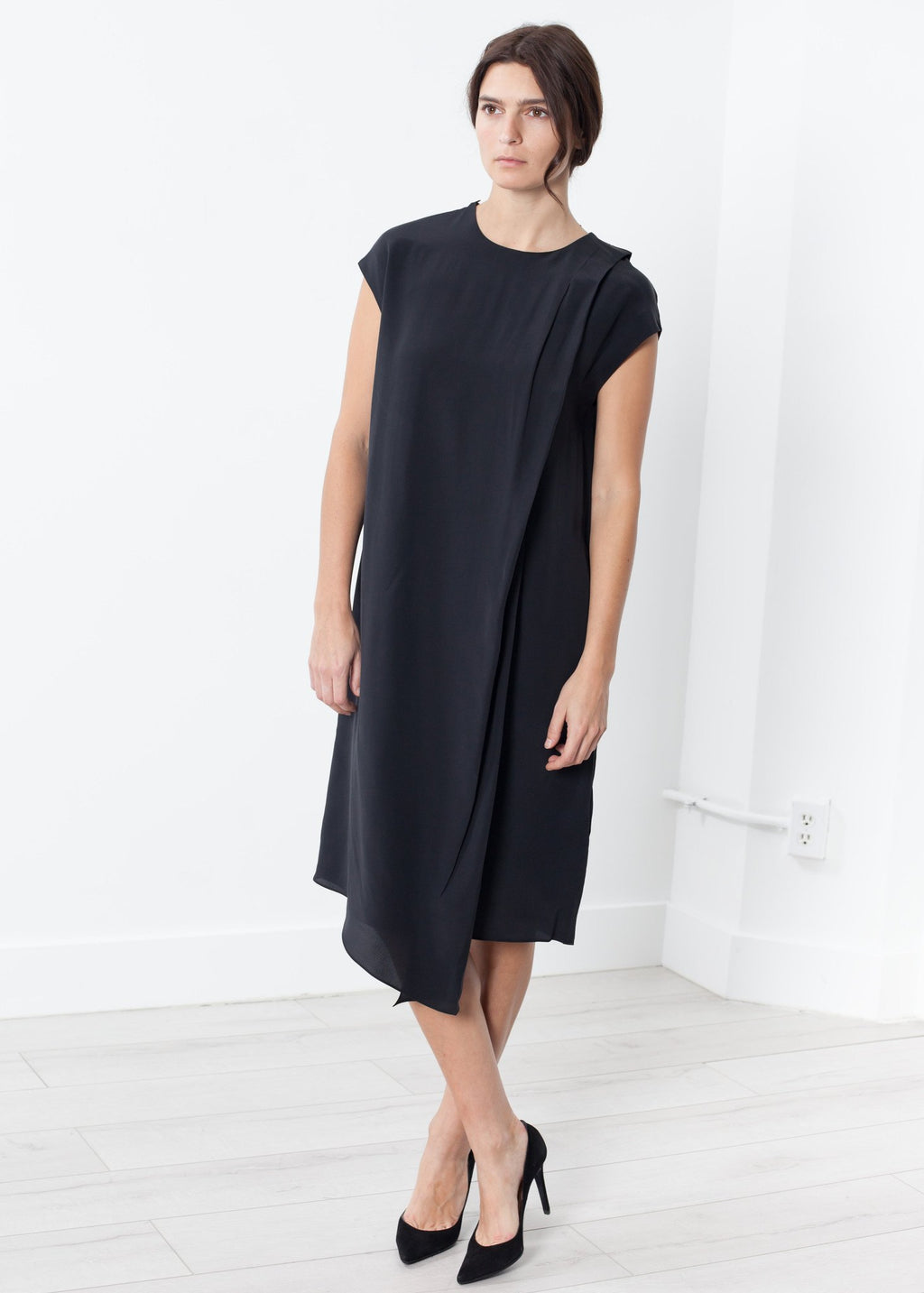Elvira Dress in Black|Dresses[option1]|[option2]|[option3] - hello
