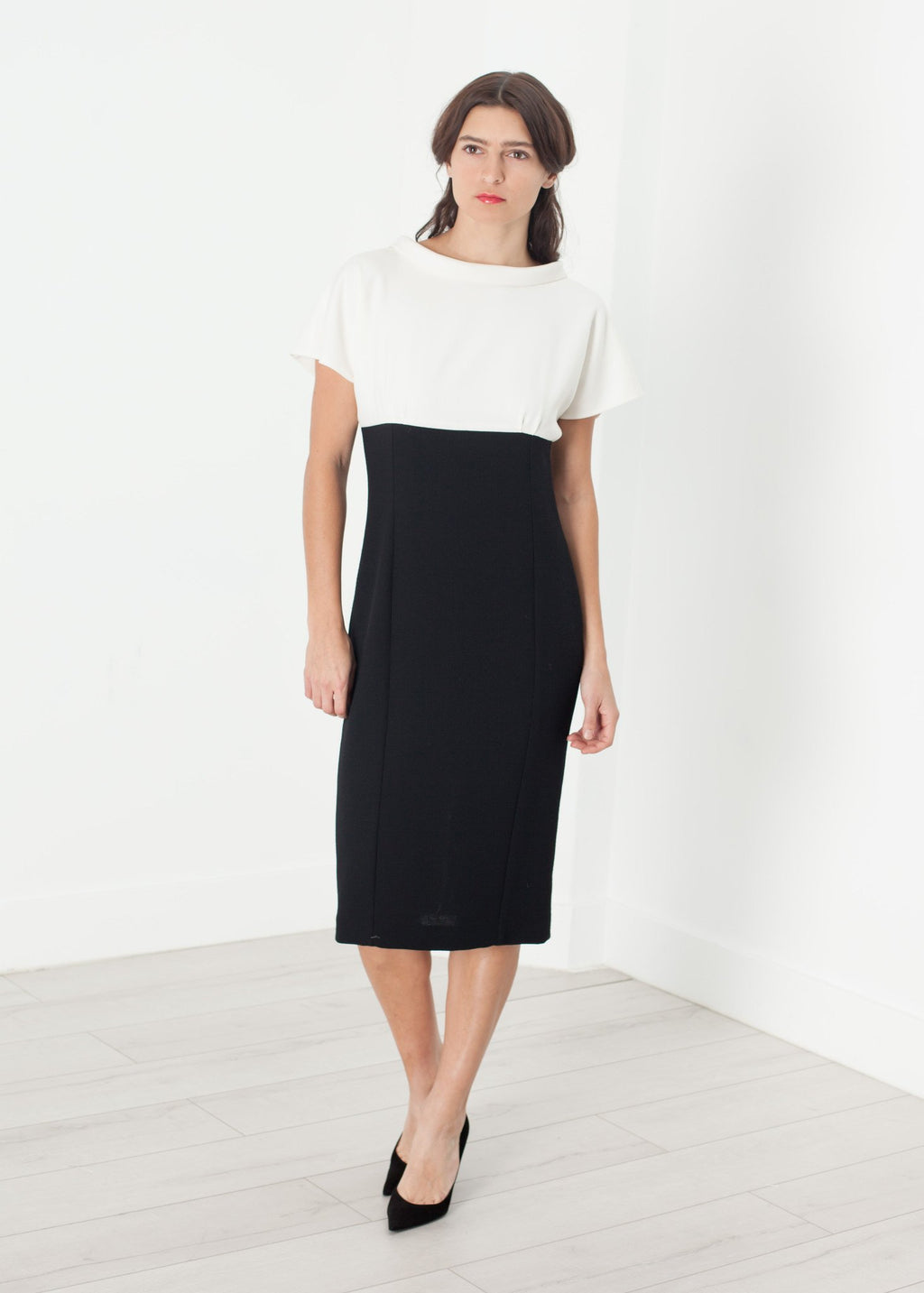 Pearl Fastened Dress in Cream/Black|women's dresses[option1]|[option2]|[option3] - hello