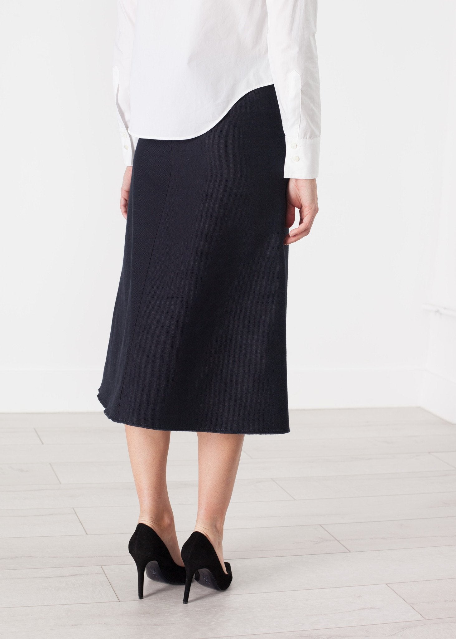 Tulle Pleat Skirt in Navy|women's skirts[option1]|[option2]|[option3] - hello