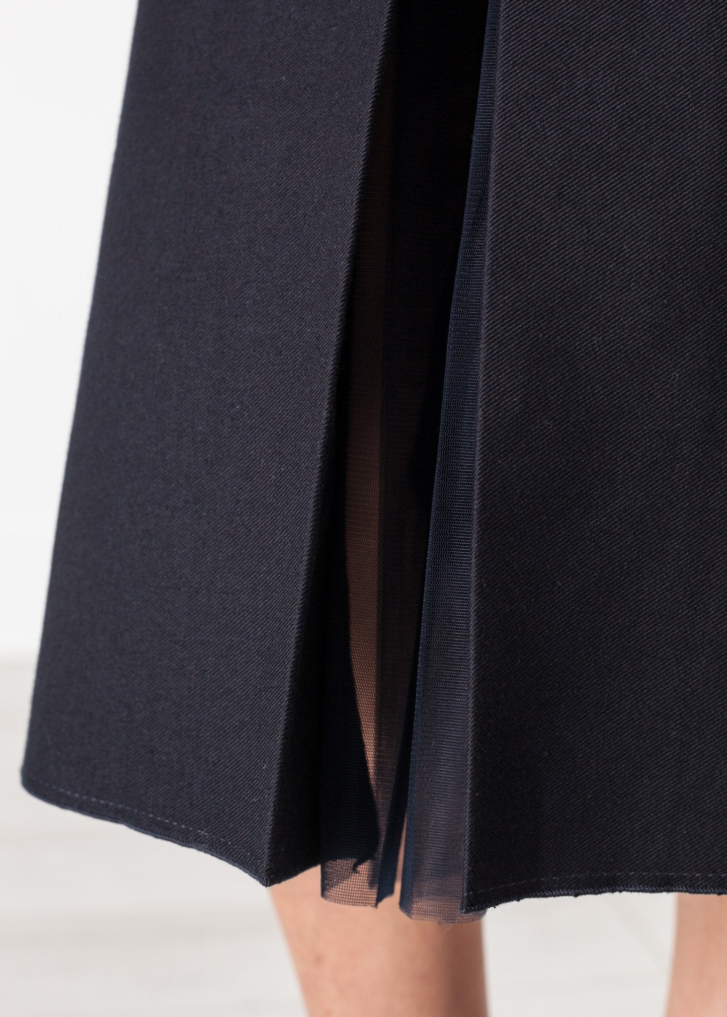 Tulle Pleat Skirt in Navy|women's skirts[option1]|[option2]|[option3] - hello