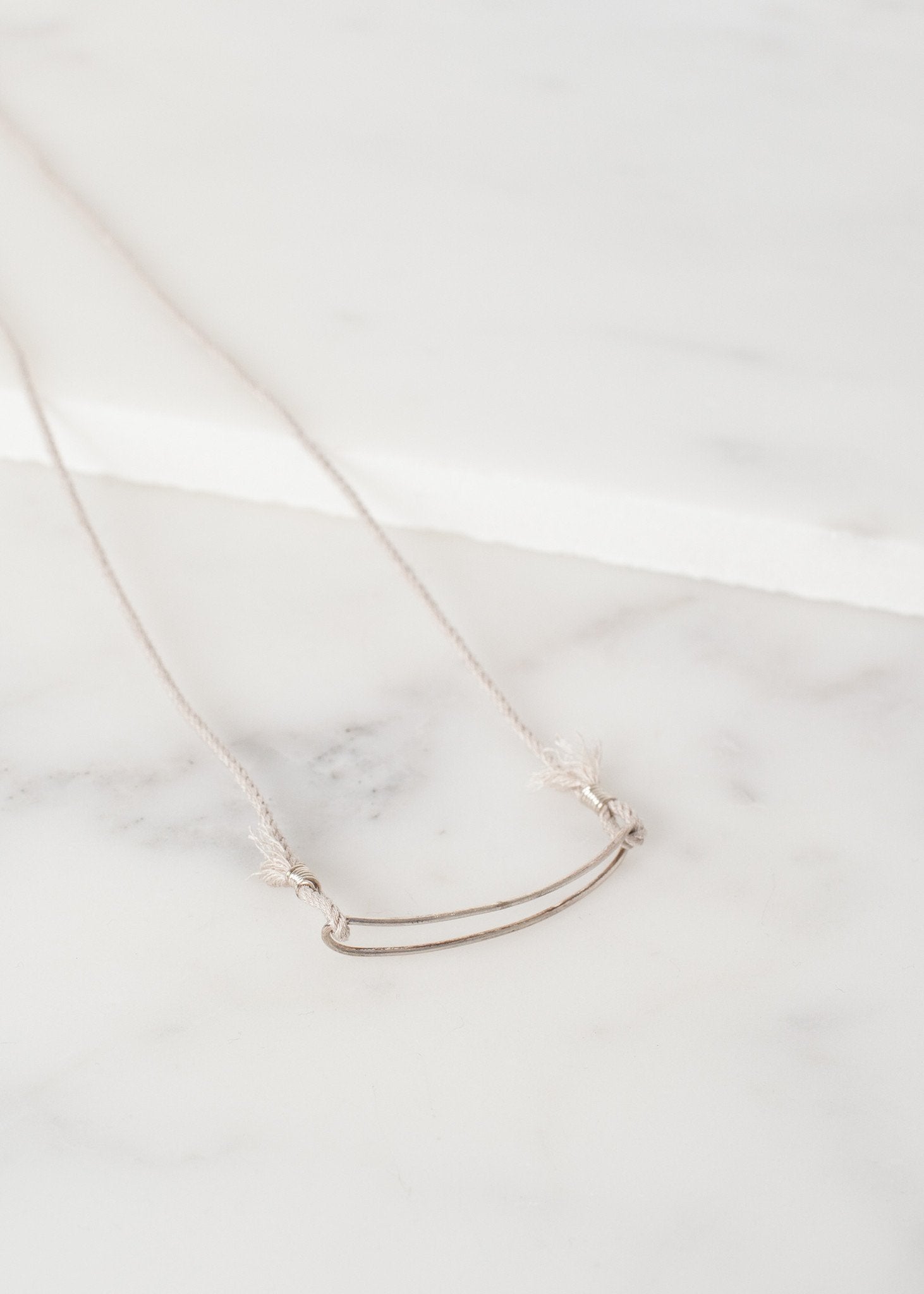 Bracelet 85 in Grey Silk/Silver|unisex bracelets[option1]|[option2]|[option3] - hello