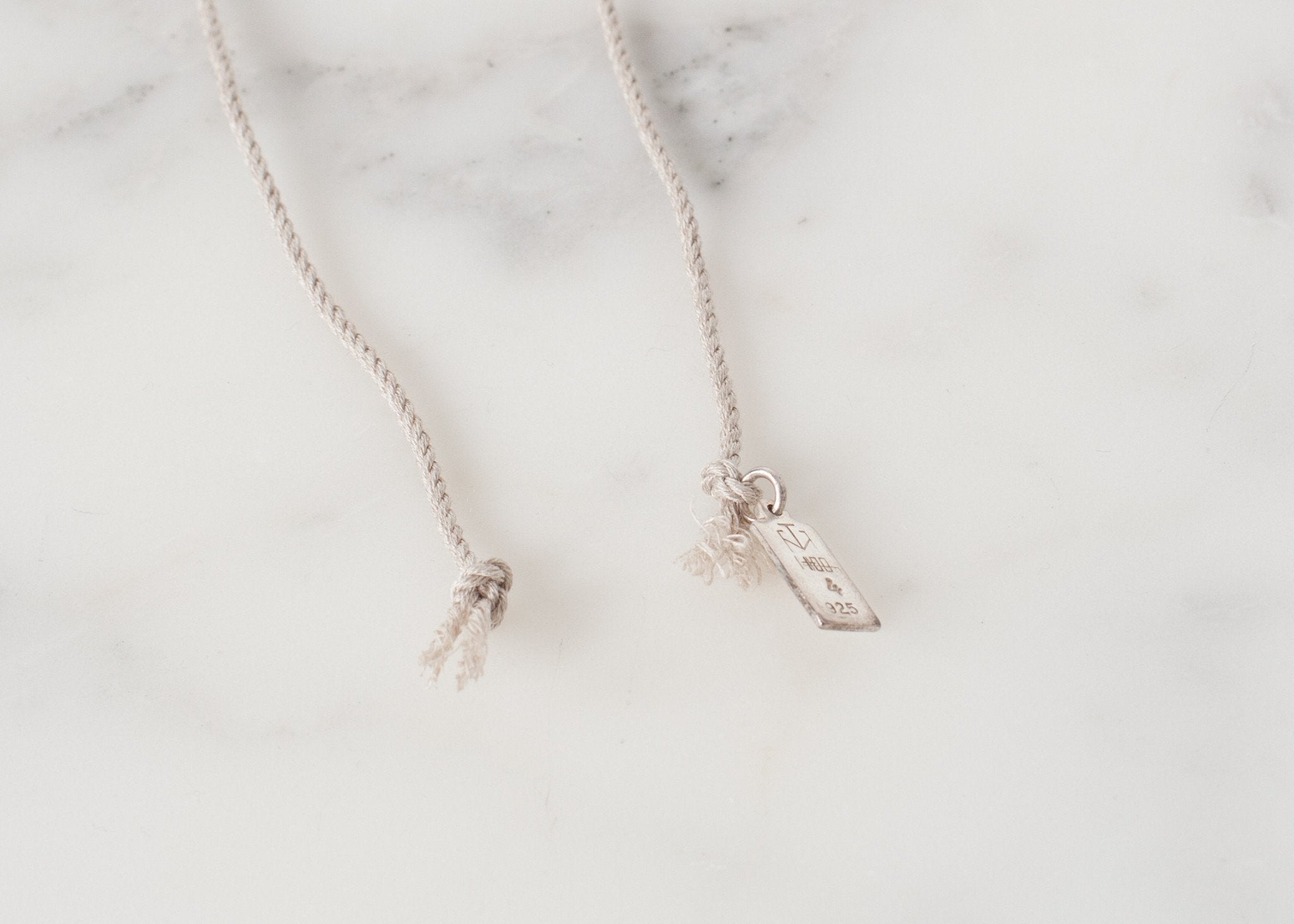 Bracelet 85 in Grey Silk/Silver|unisex bracelets[option1]|[option2]|[option3] - hello