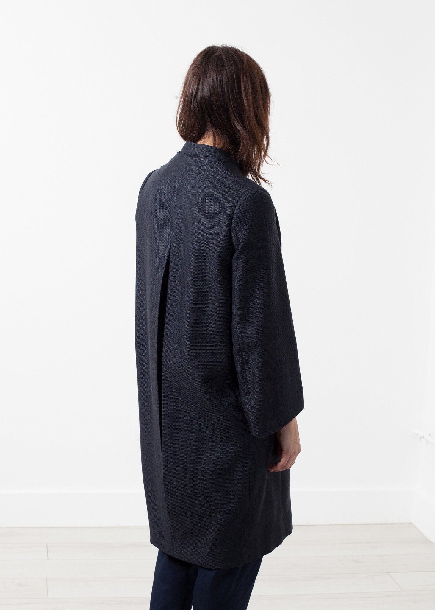 Woven Pleat Back Coat|women's coats & jackets[option1]|[option2]|[option3] - hello