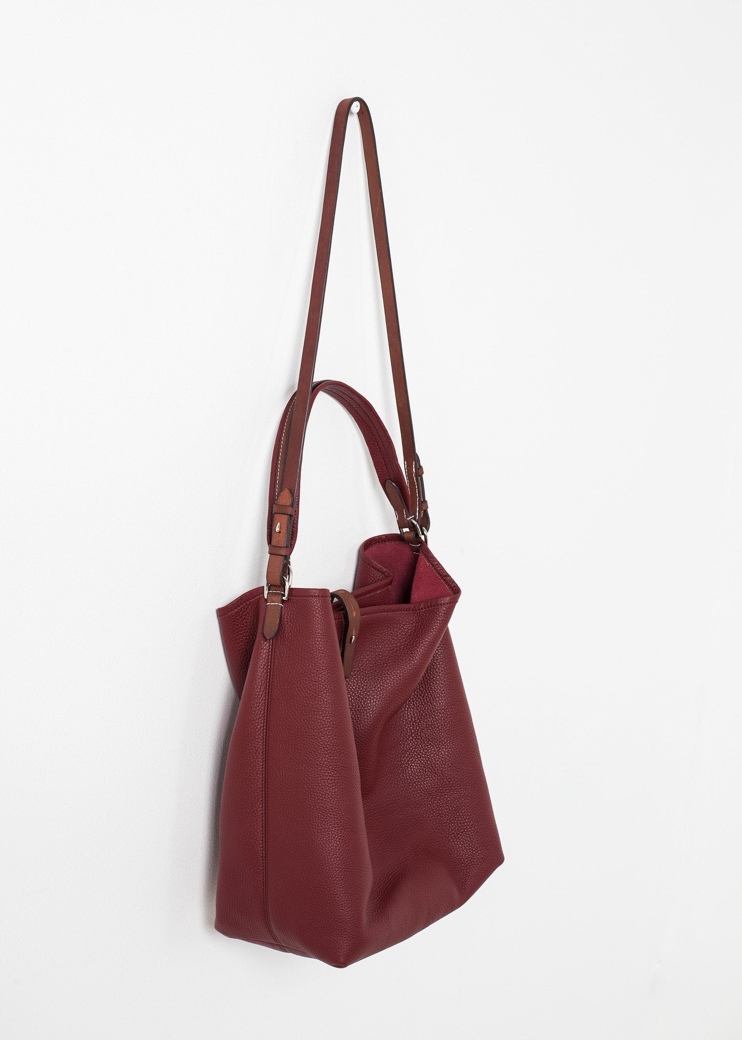 Pretty Grooming Bag|women's bags[option1]|[option2]|[option3] - hello