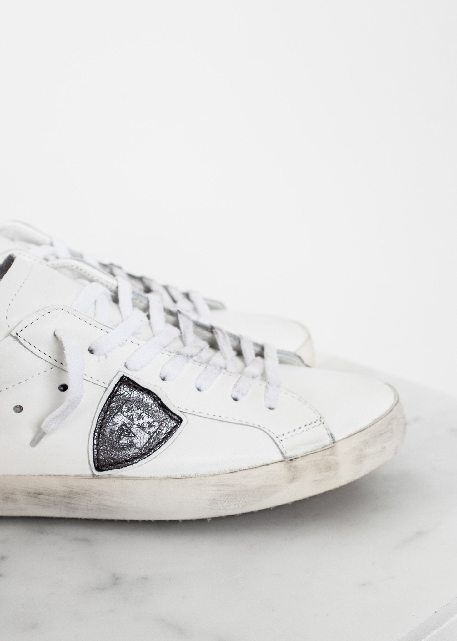 Low Top Sneaker|men's shoes[option1]|[option2]|[option3] - hello