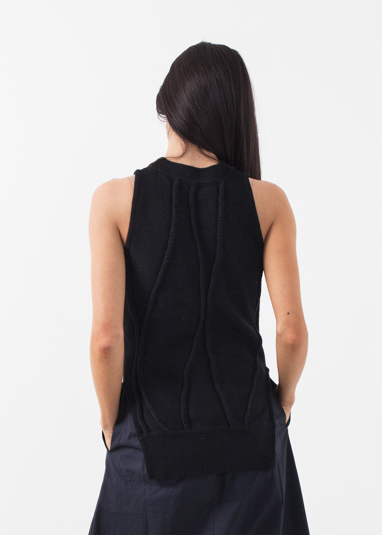 Curved Stripe Knit Tank|women's knitwear[option1]|[option2]|[option3] - hello