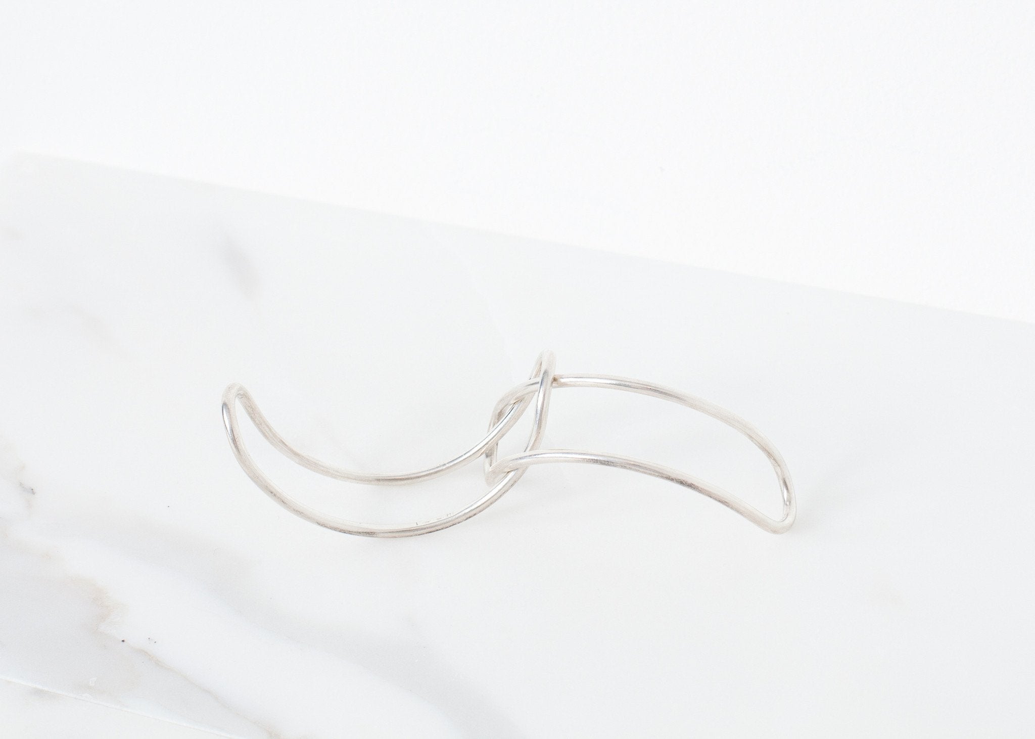 Bracelet 84 in Polished Silver|unisex bracelets[option1]|[option2]|[option3] - hello