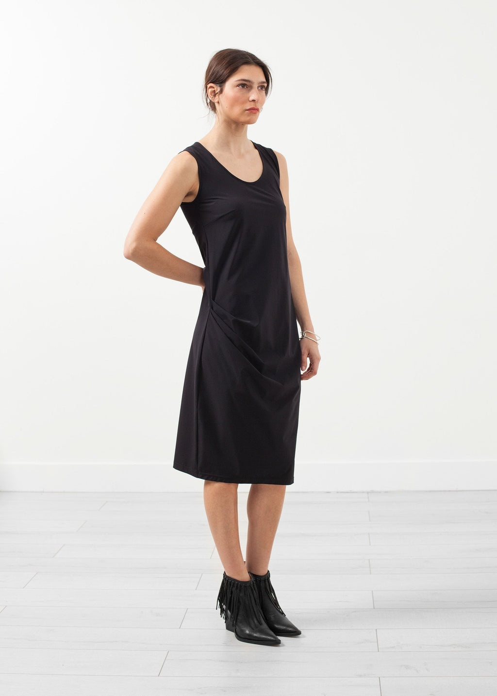 Sleeveless Fitted Dress|women's dresses[option1]|[option2]|[option3] - hello