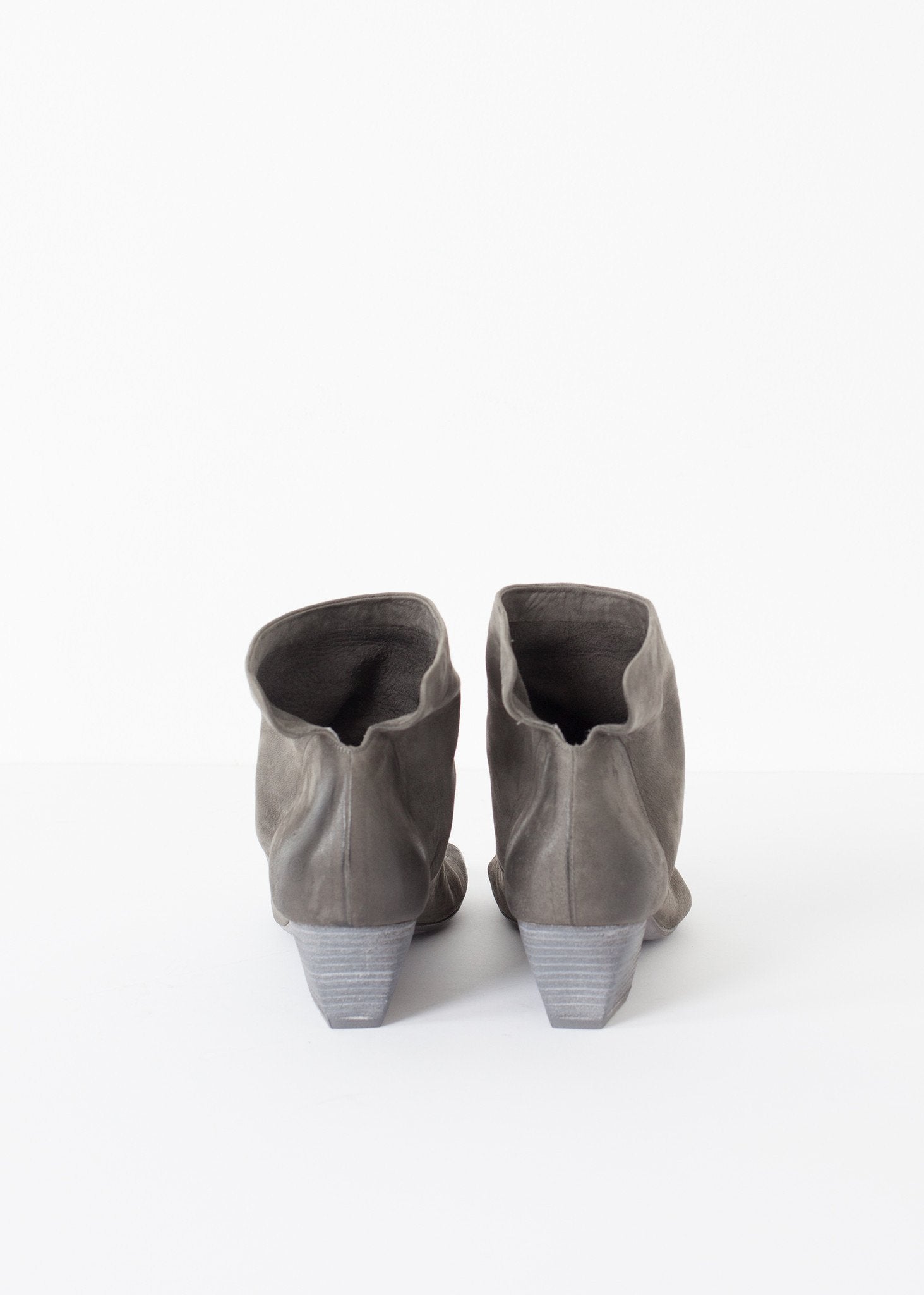 Block Wedge in Dark Slate|women's shoes[option1]|[option2]|[option3] - hello