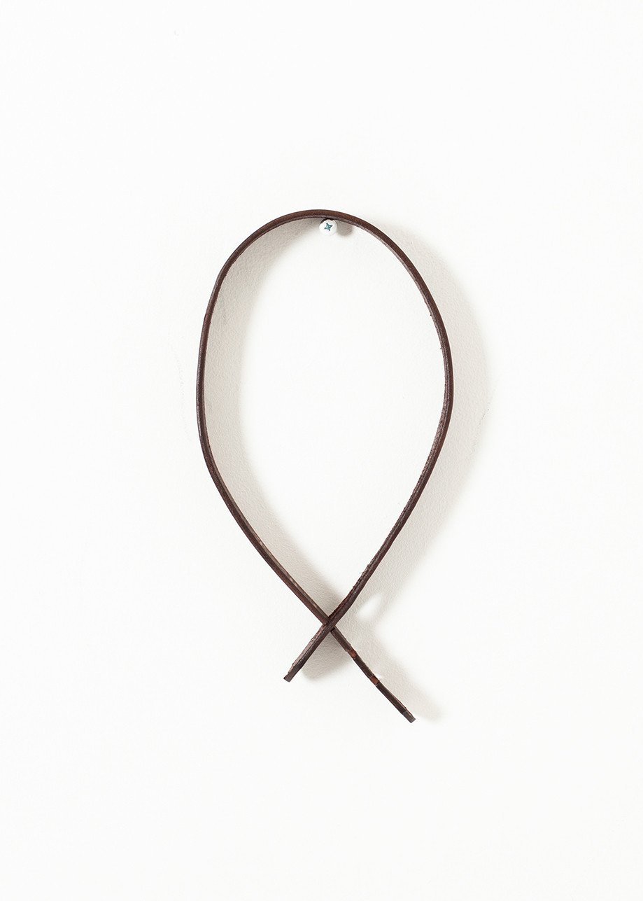 Buckle-less Belt in Brown|unisex belts[option1]|[option2]|[option3] - hello