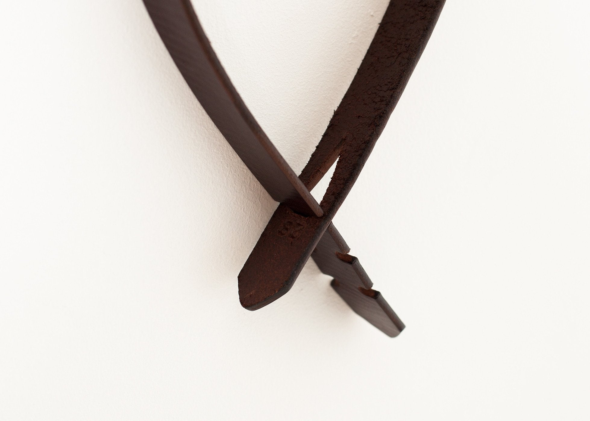 Buckle-less Belt in Brown|unisex belts[option1]|[option2]|[option3] - hello