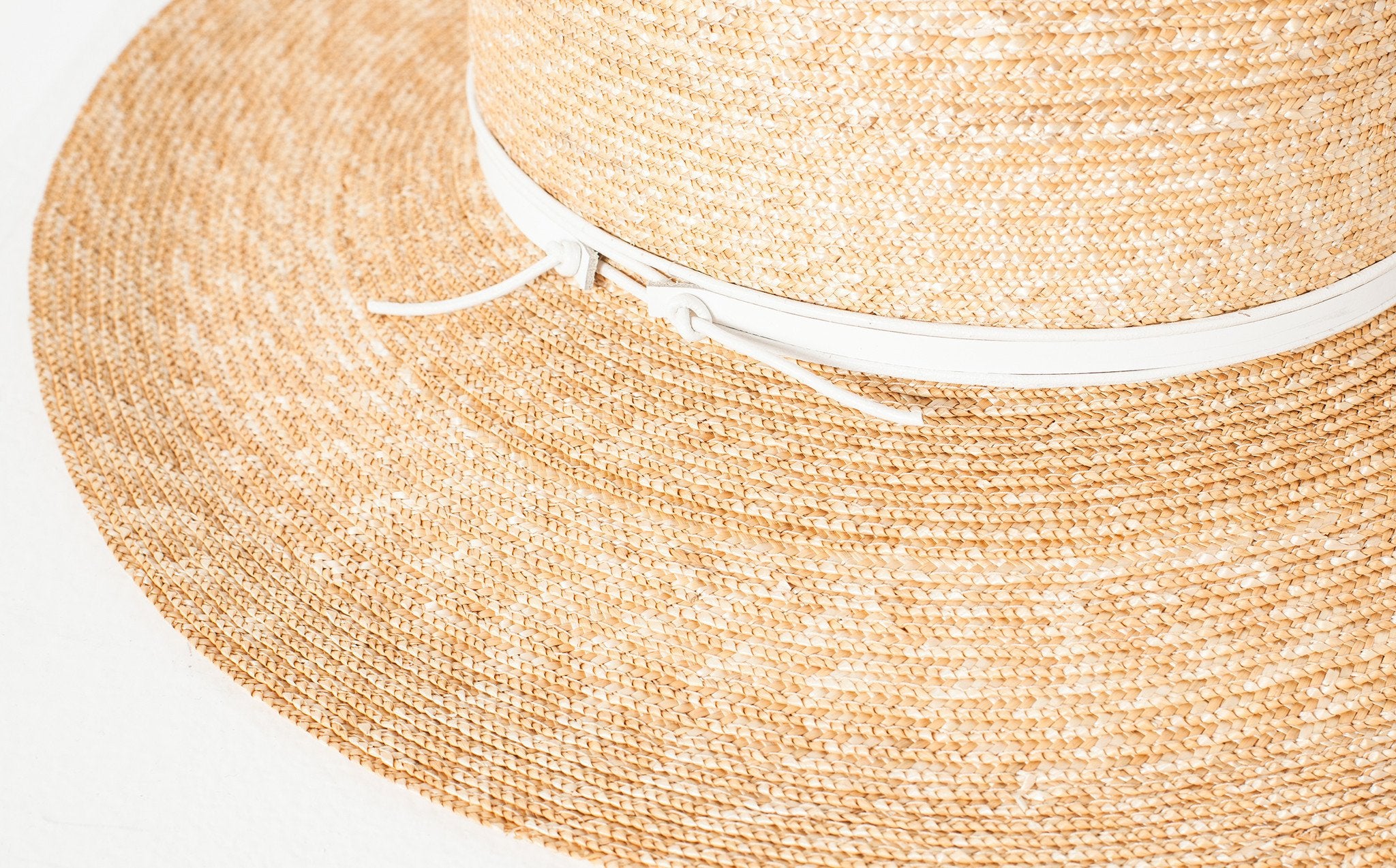 Wrapped Up Hat in Straw/White|women's hats[option1]|[option2]|[option3] - hello