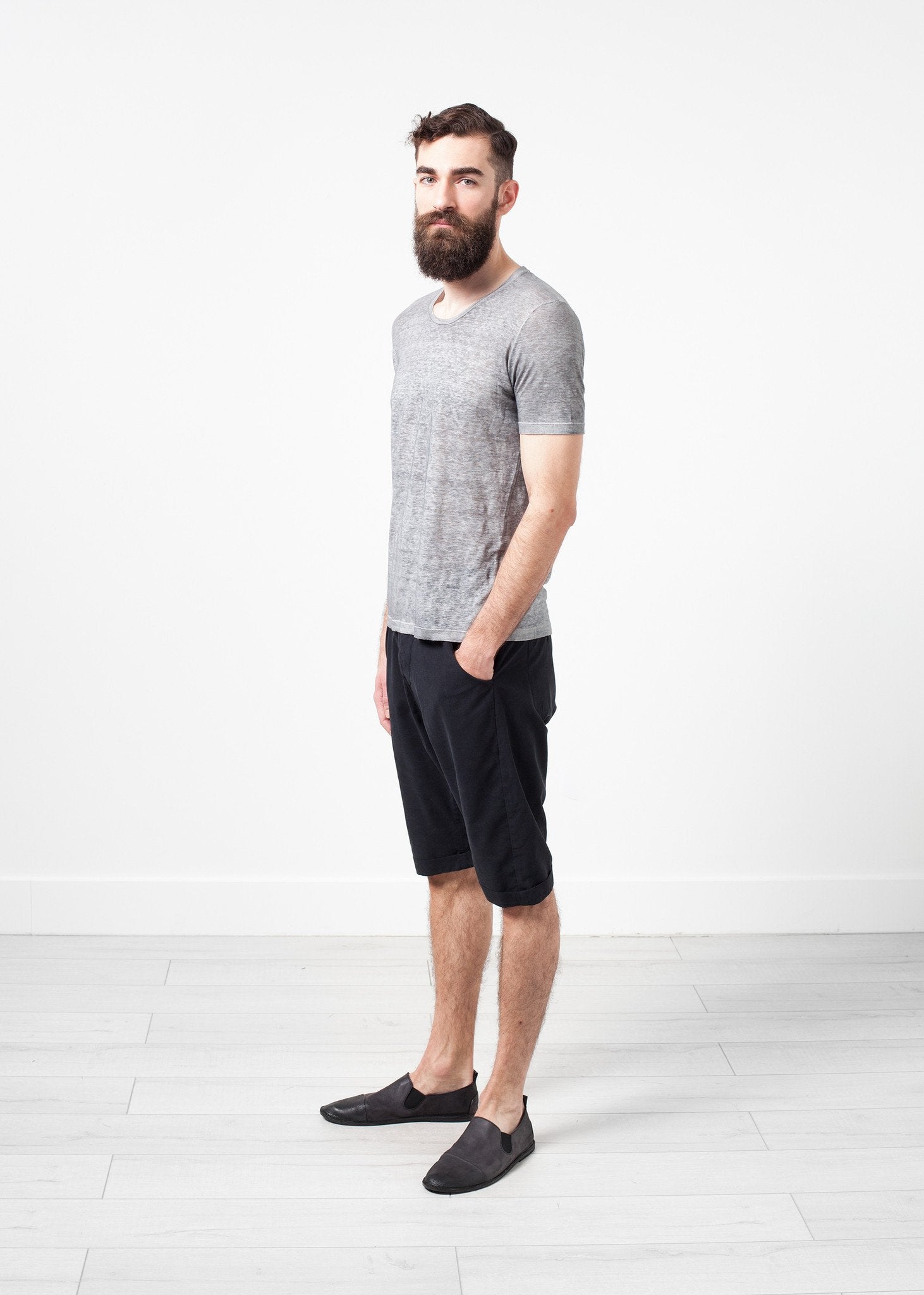 Linen T-shirt in Dolphin|men's t-shirts[option1]|[option2]|[option3] - hello