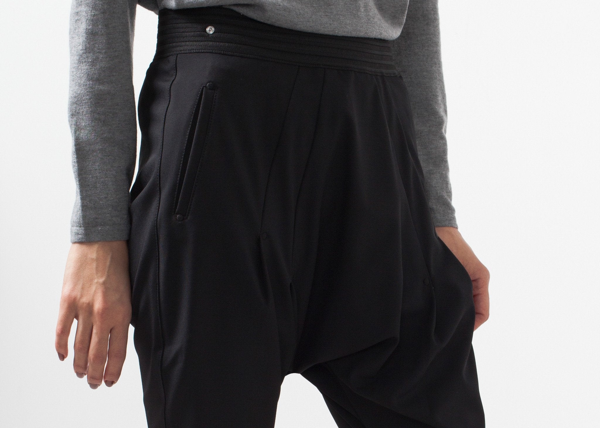 Woven Bermuda Short|women's dresses[option1]|[option2]|[option3] - hello