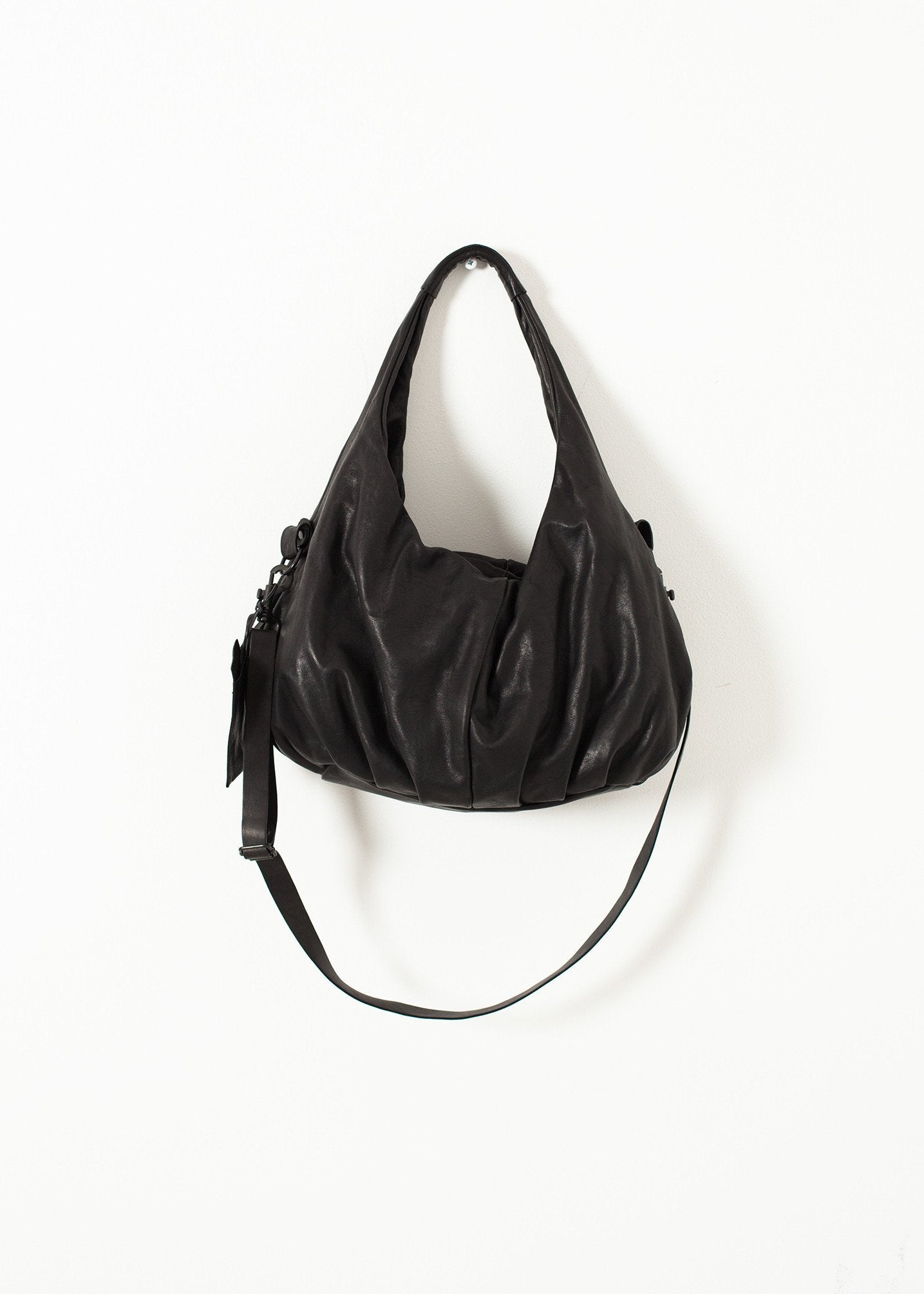 Circle Bag in Black|women's bags[option1]|[option2]|[option3] - hello