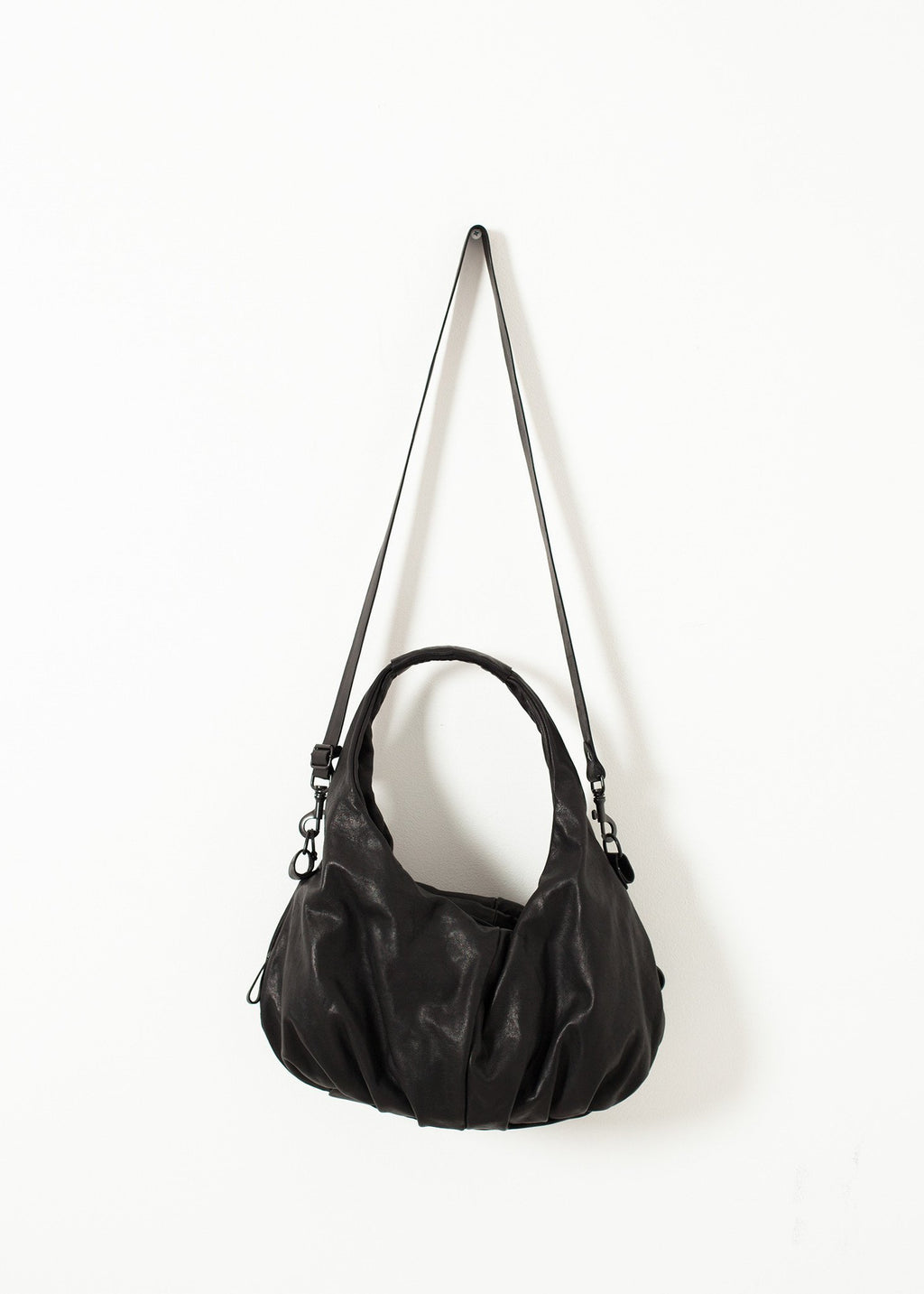 Circle Bag in Black|women's bags[option1]|[option2]|[option3] - hello