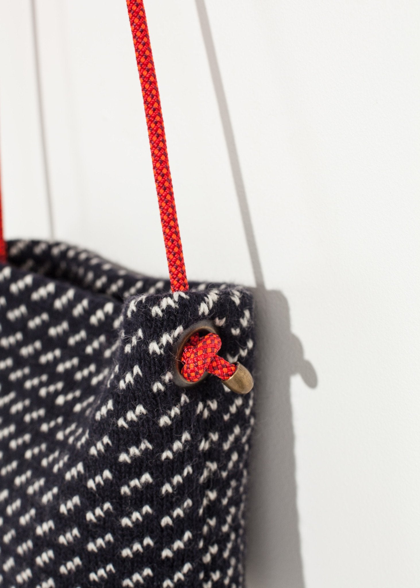 Wool Shoulder Pouch in Black/White|women's bags[option1]|[option2]|[option3] - hello