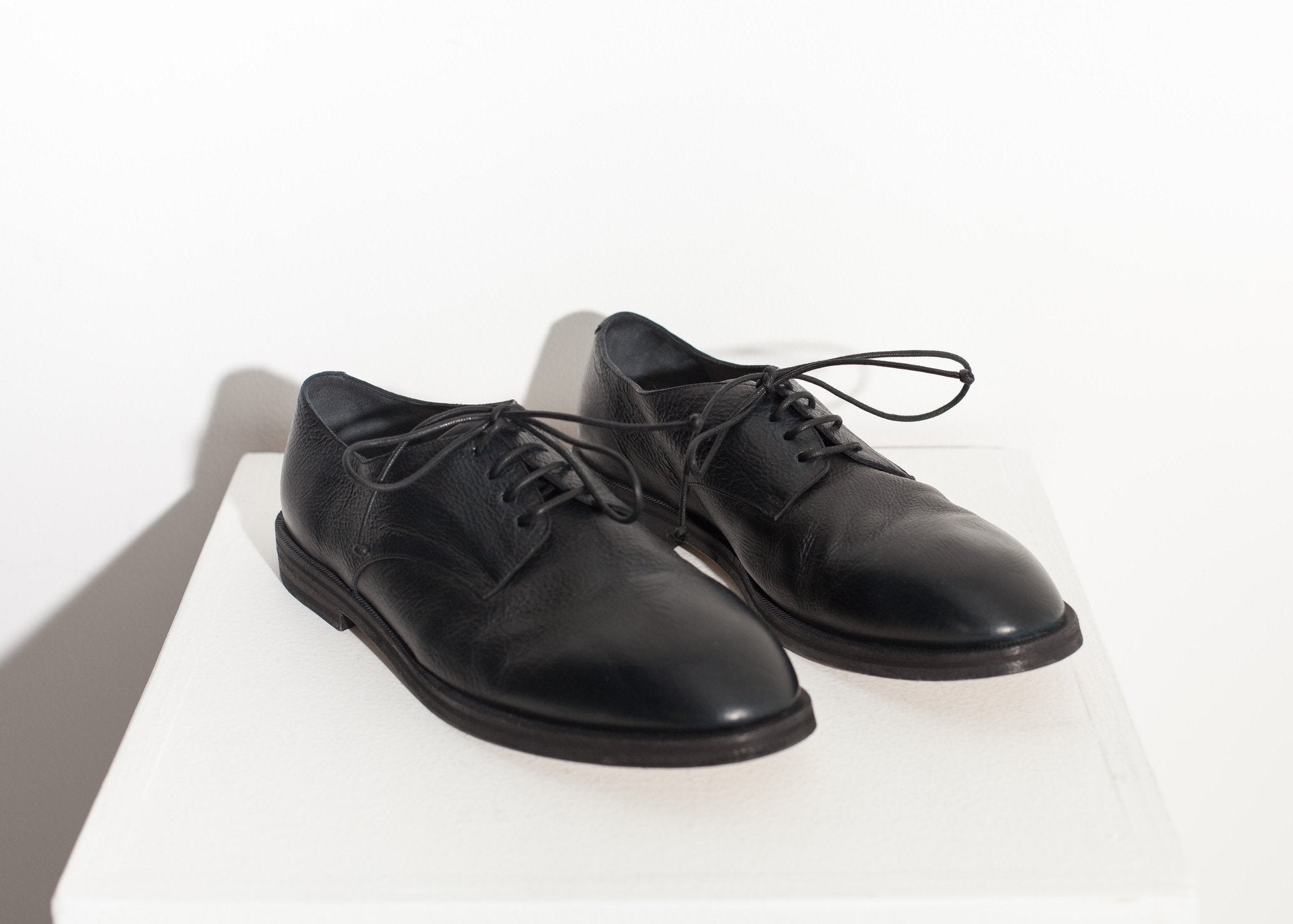 Stiro Oxford in Black|men's shoes[option1]|[option2]|[option3] - hello