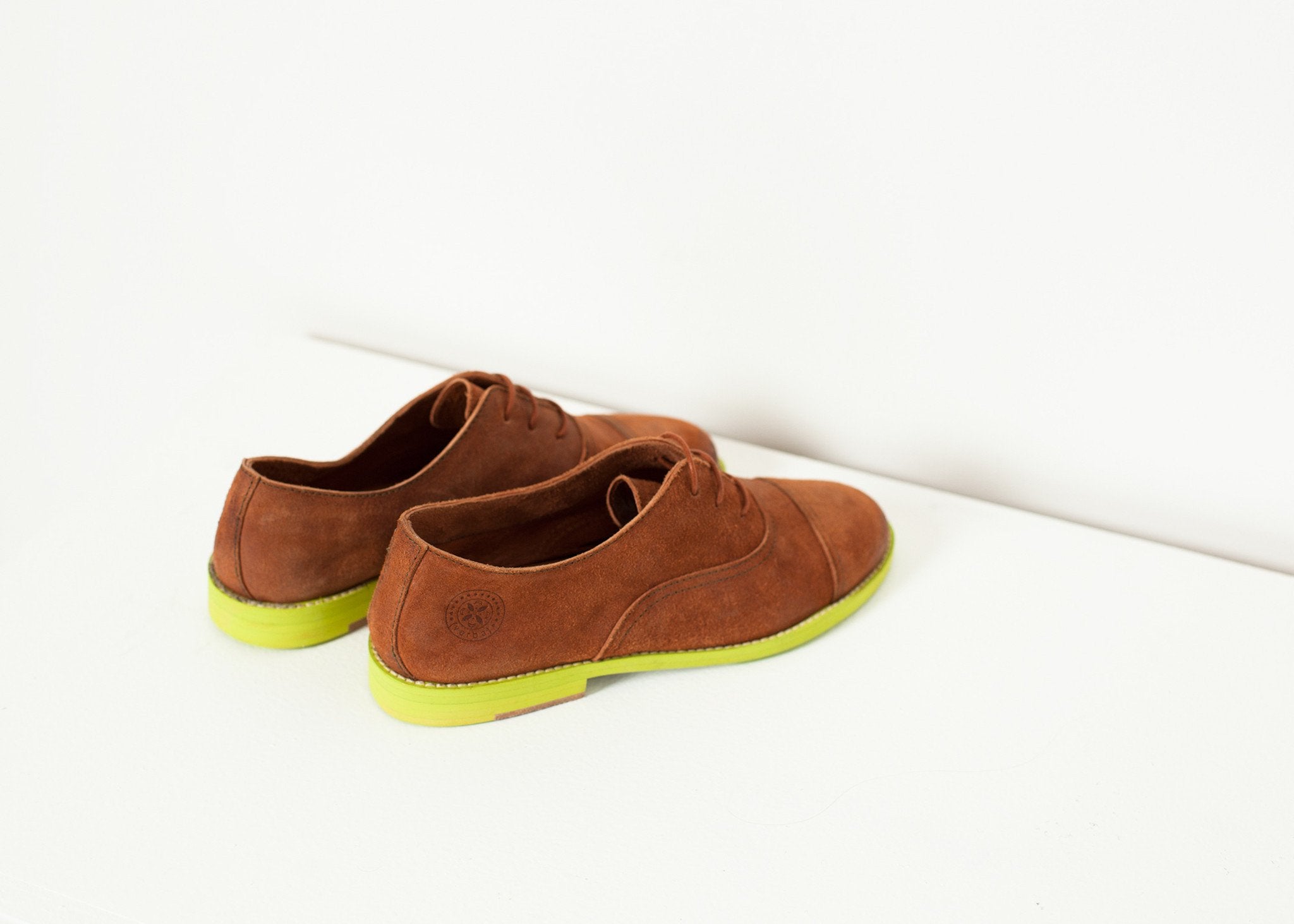 Suede Oxford in Natural/Lime|women's shoes[option1]|[option2]|[option3] - hello