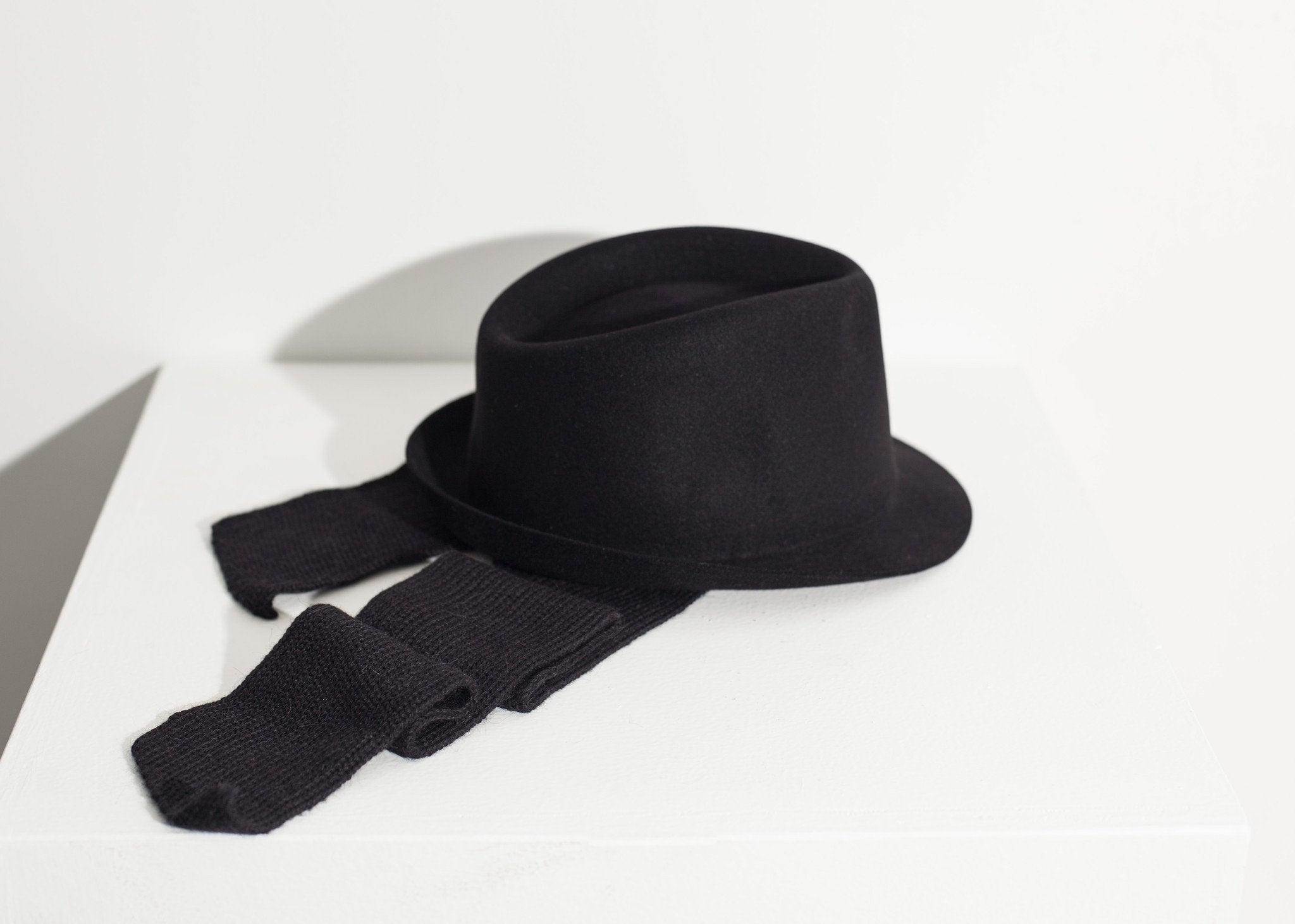 Kate Hat in Black|Women's Accessories[option1]|[option2]|[option3] - hello